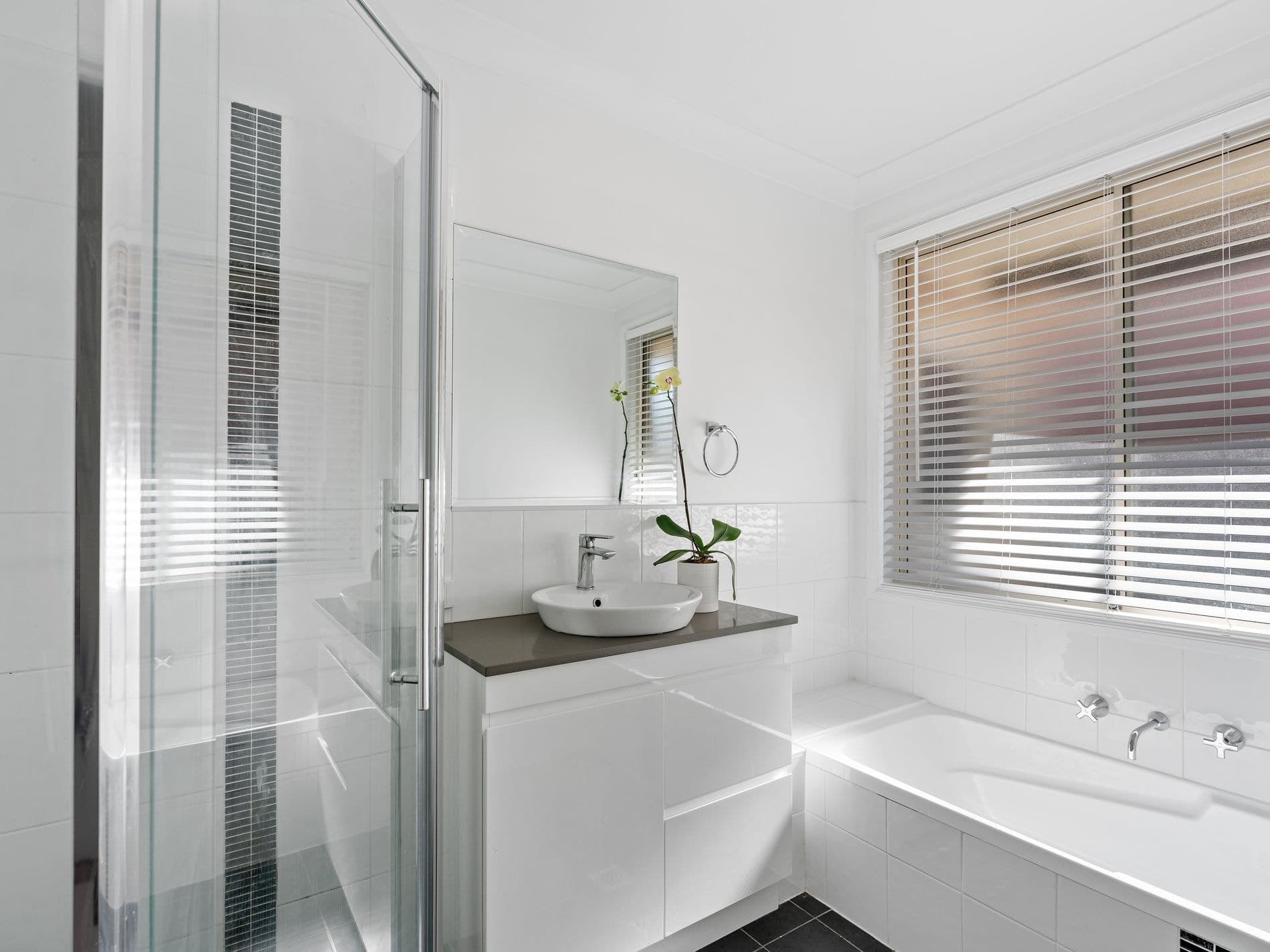 22 Kite Crescent, Hamlyn Terrace - Thumbnail 5
