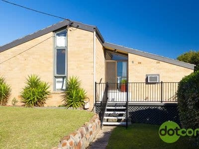 4 Nalya Close, Toronto - Image 1