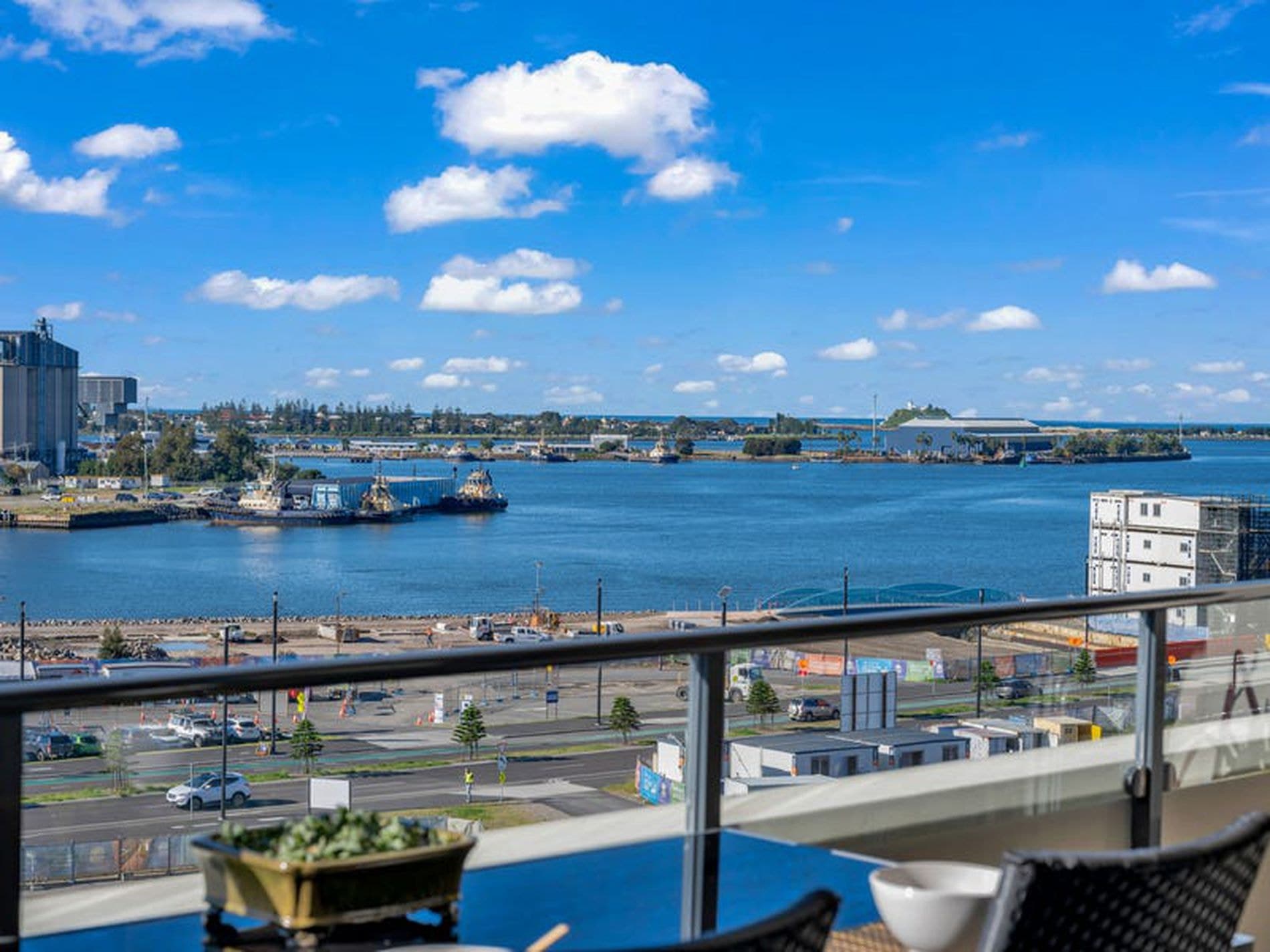 7702 / 25 Beresford Street, Newcastle West - Image 1