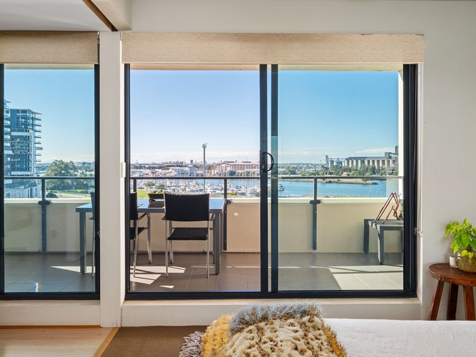 7702 / 25 Beresford Street, Newcastle West - Thumbnail 4