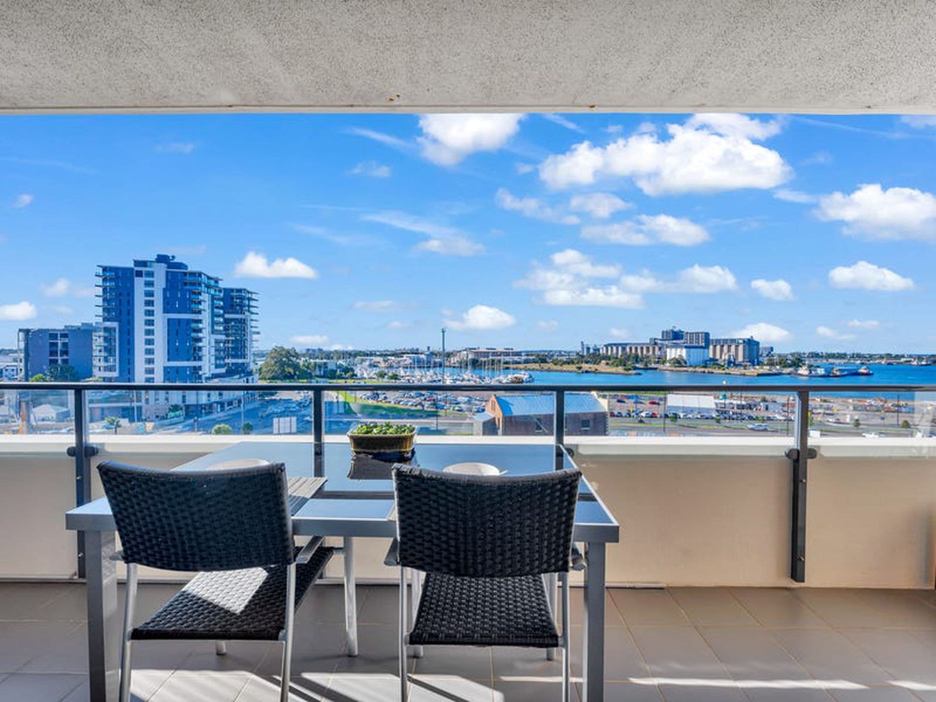 7702 / 25 Beresford Street, Newcastle West - Thumbnail 6