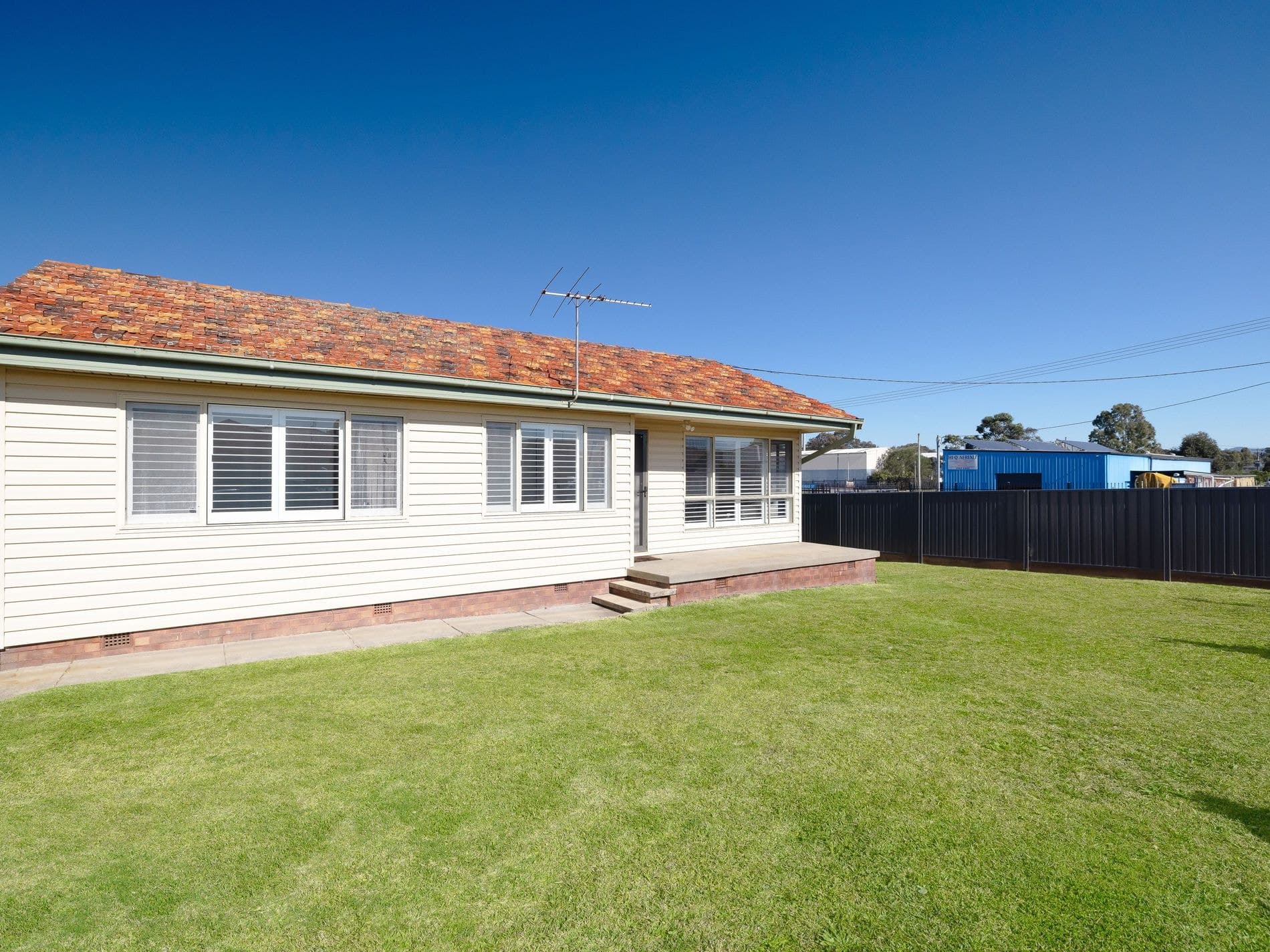 2 Johnson Street, Edgeworth, Edgeworth - Thumbnail 2
