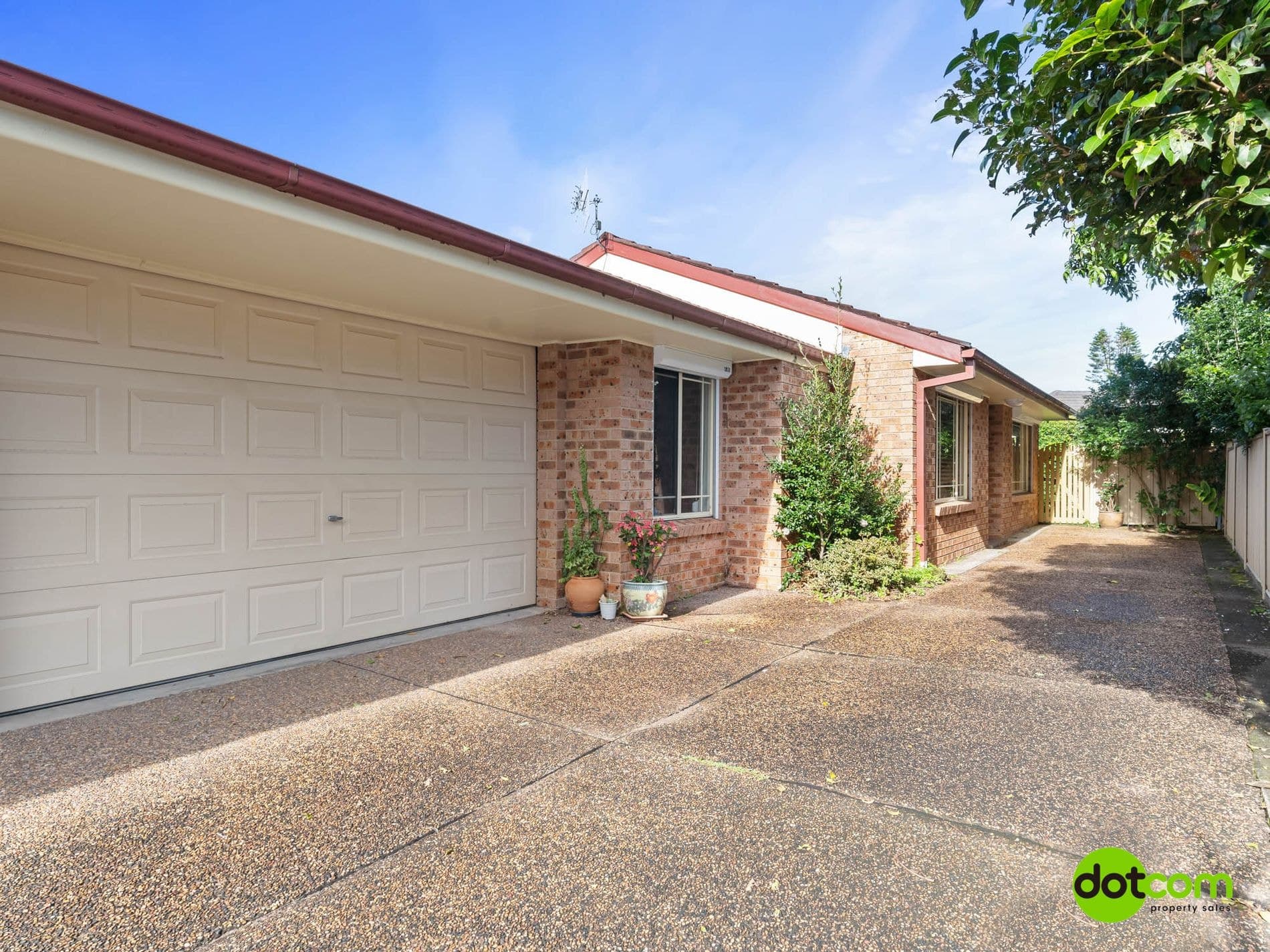 2 / 3 Bogan Road, Booker Bay - Thumbnail 2