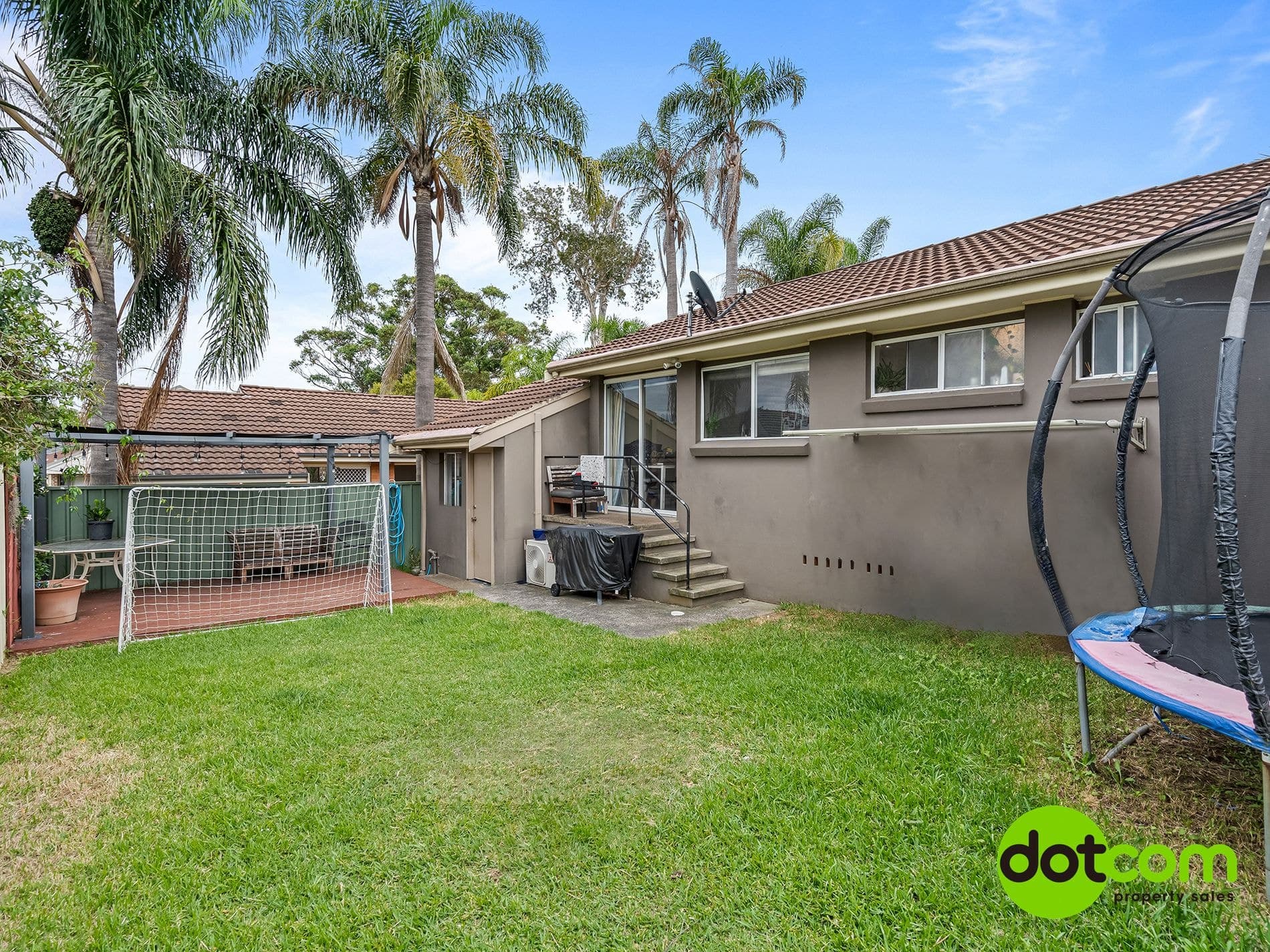 2 Carol Close, Lake Munmorah - Image 1