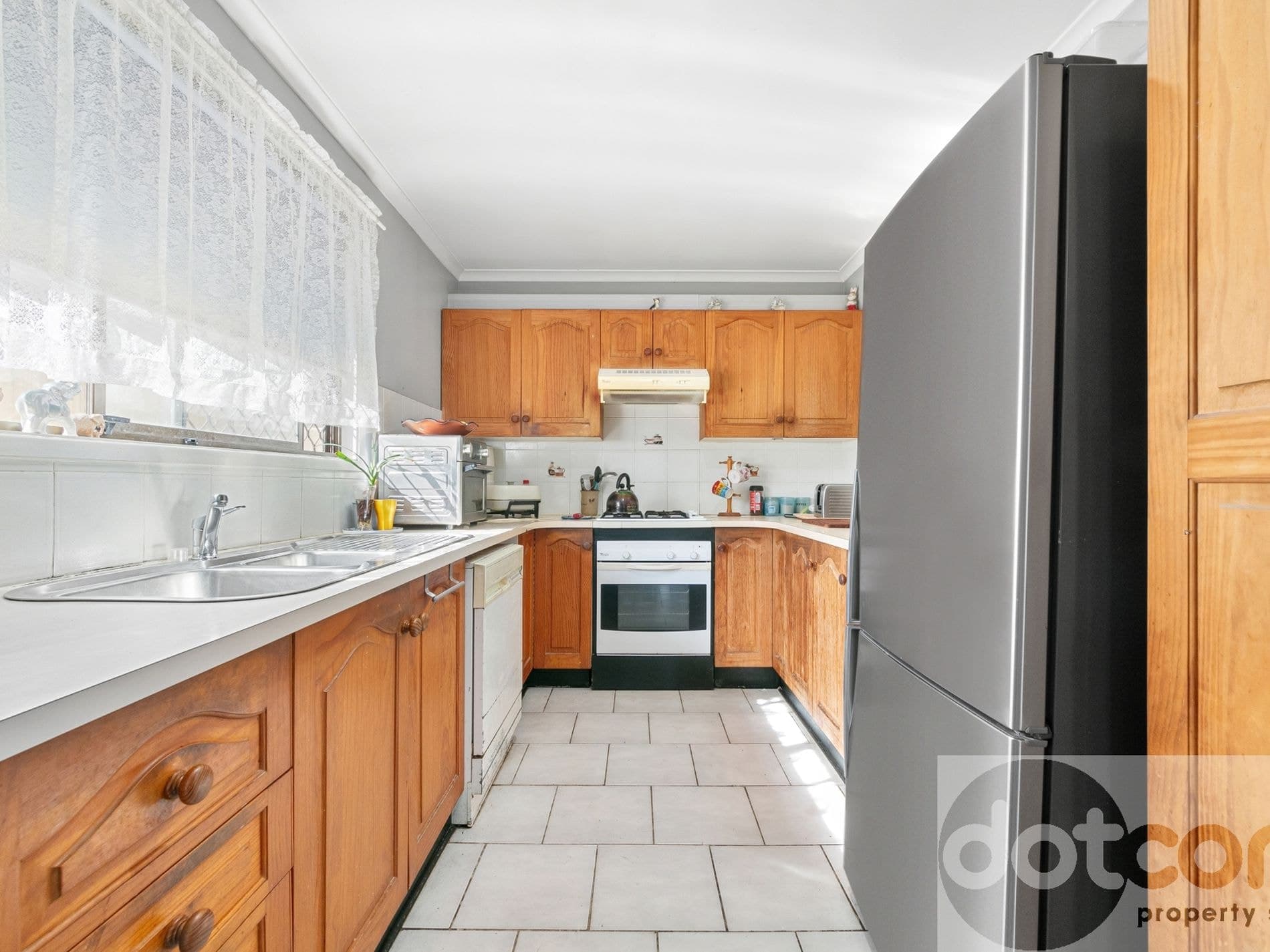 57 Campbell Parade, Mannering Park - Thumbnail 6