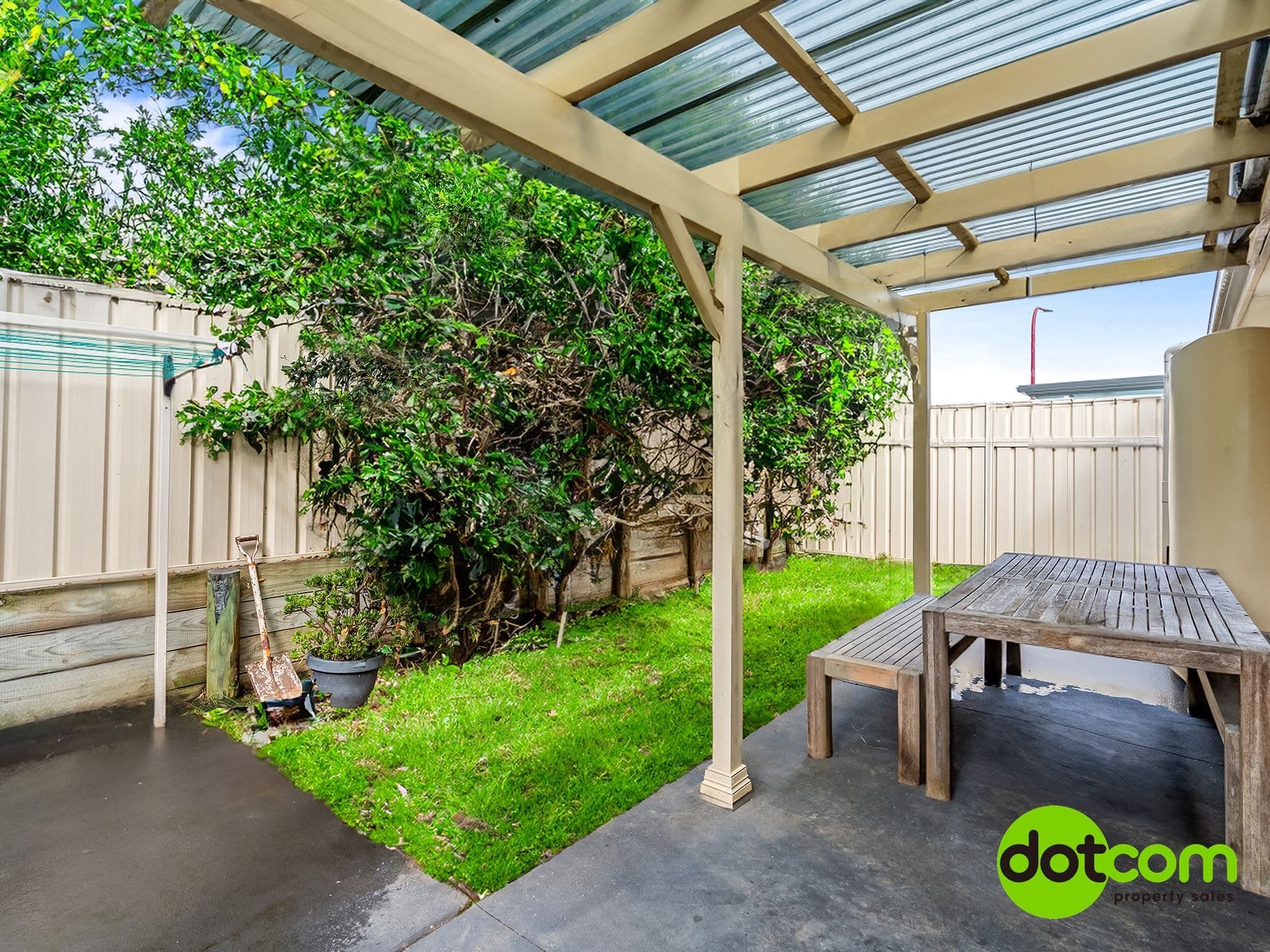 69 Nigella Circuit, Hamlyn Terrace - Thumbnail 7