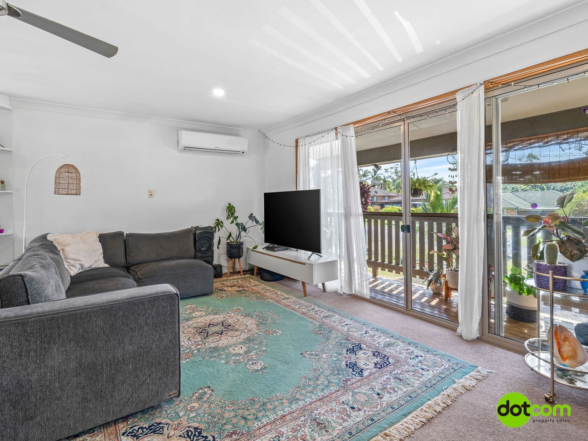 8 Suffolk Street, Gorokan, Gorokan - Thumbnail 2