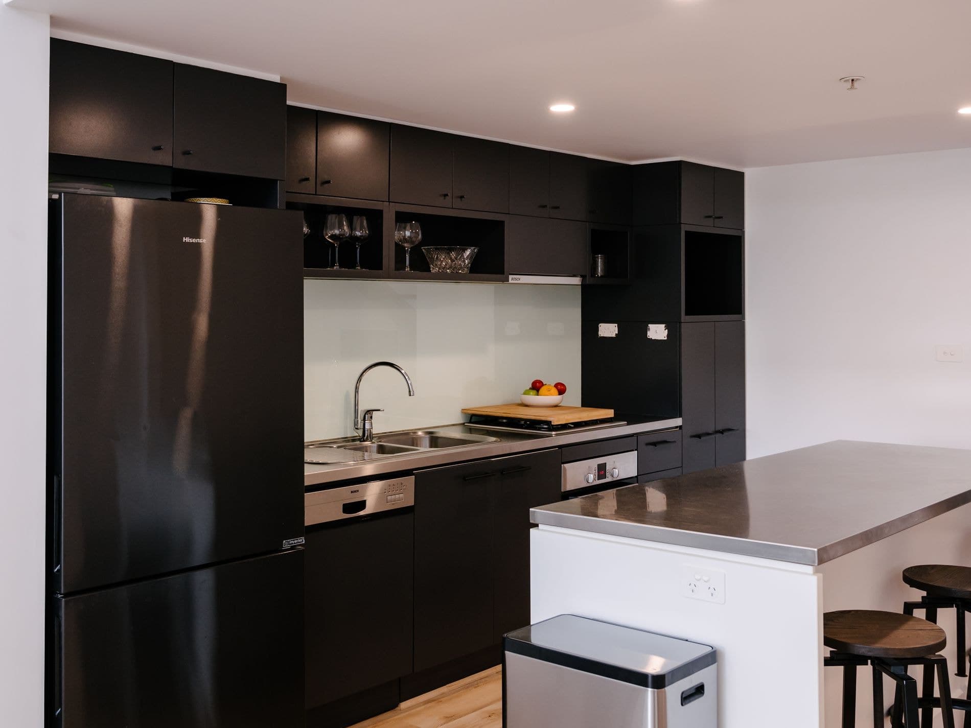 309 / 14 Milford Street, Islington - Thumbnail 2