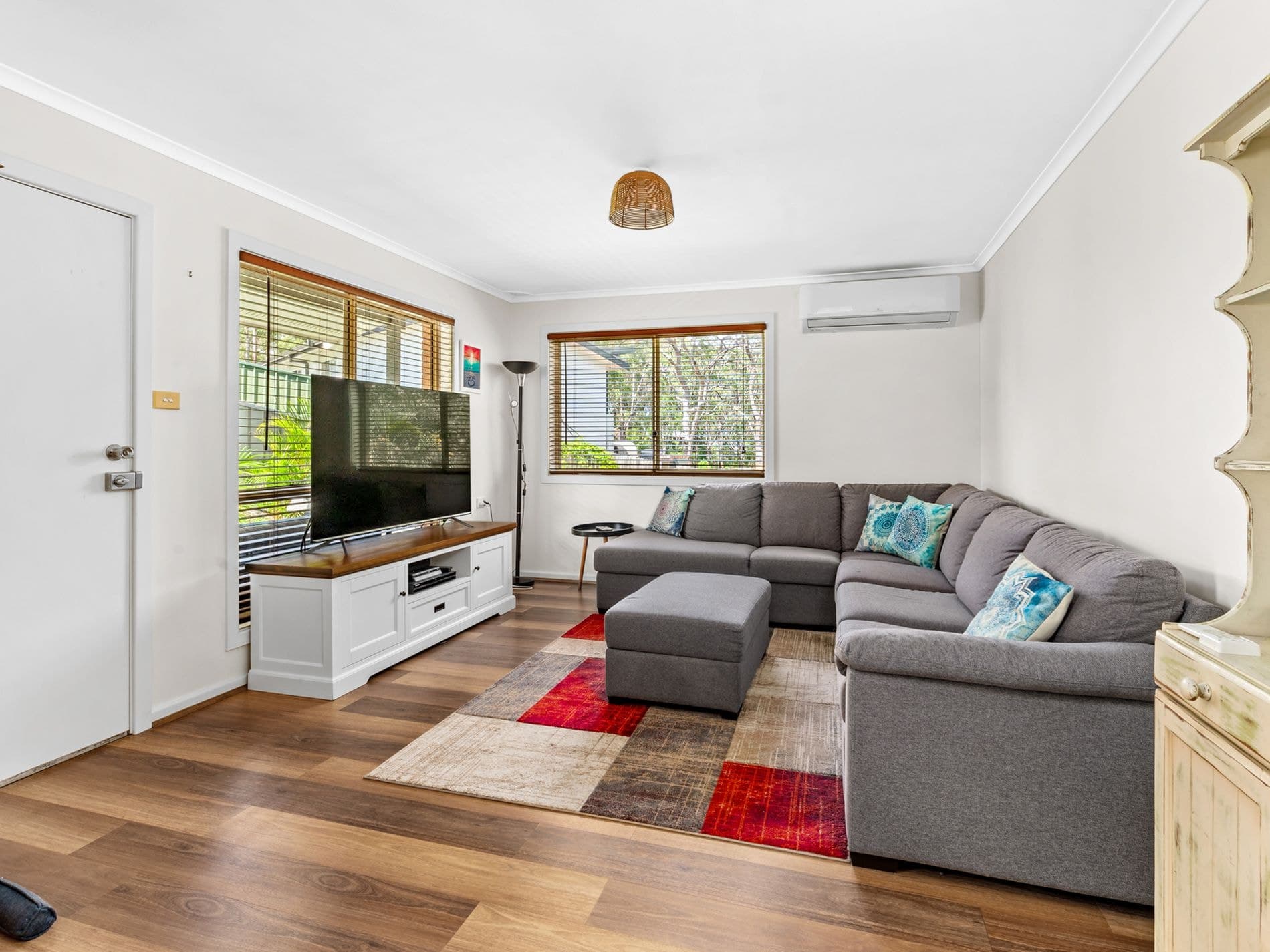 8 Jedda Place, Bolton Point - Thumbnail 6