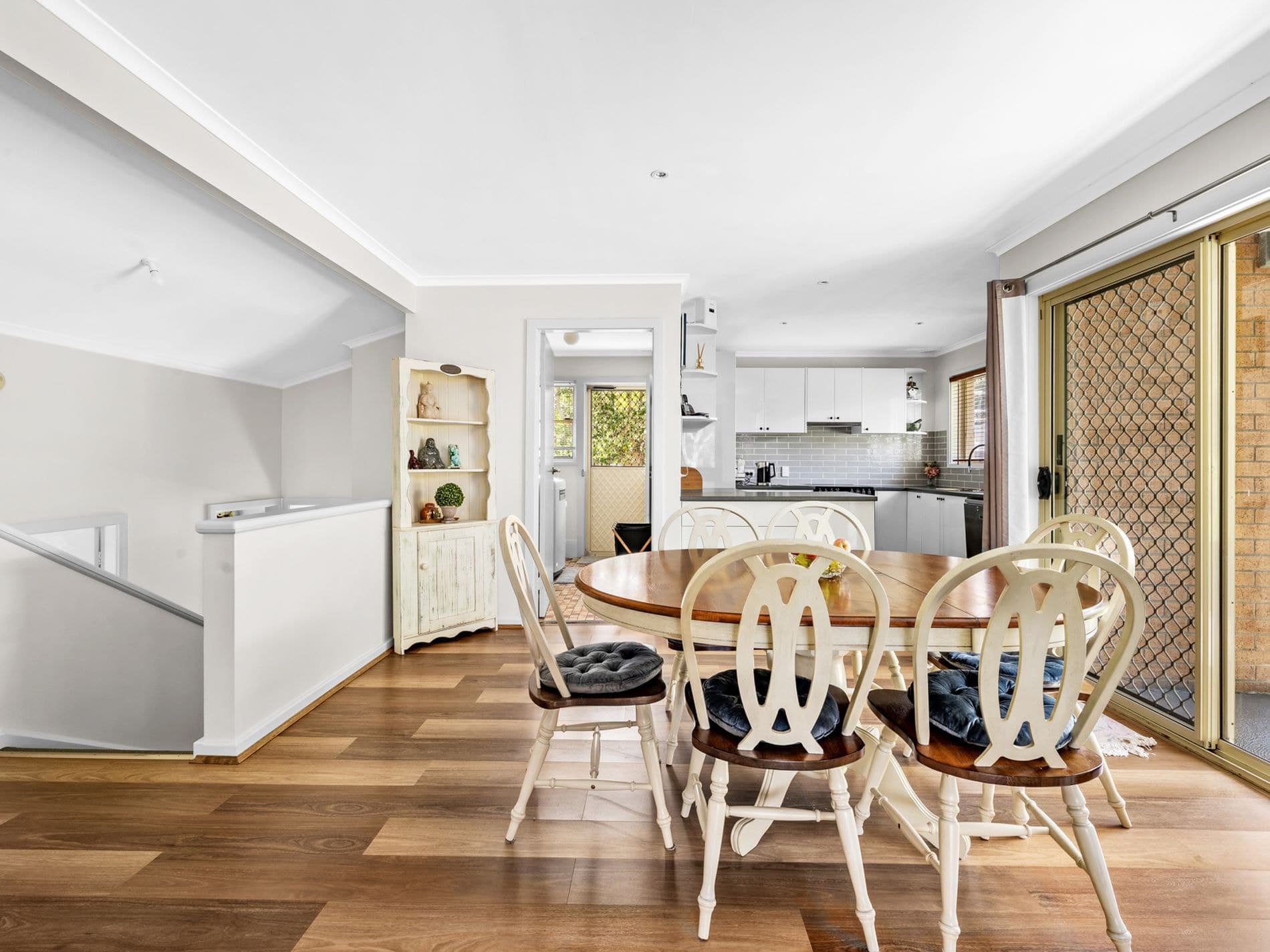 8 Jedda Place, Bolton Point - Thumbnail 8