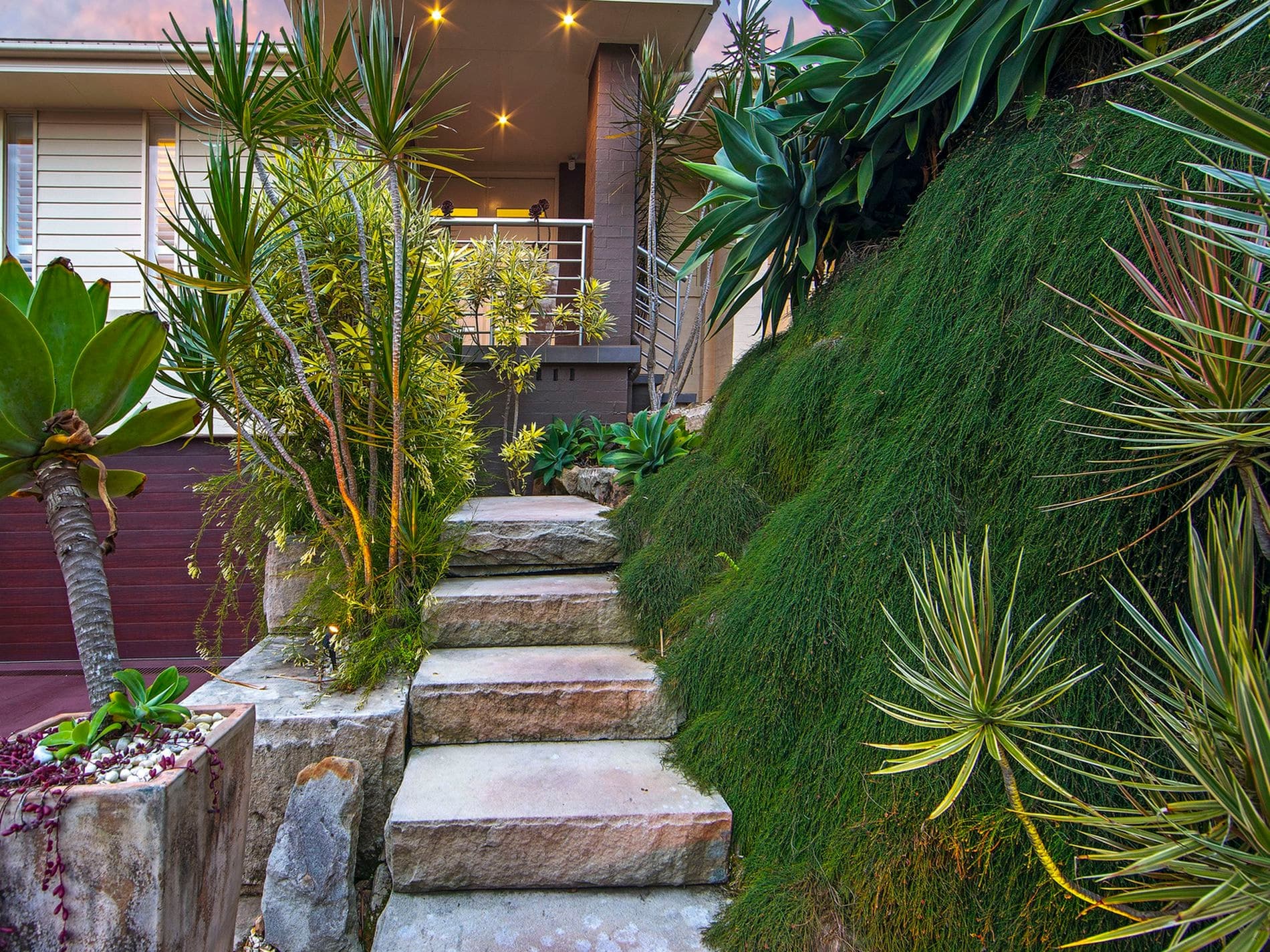 11 Crestview Place, Lisarow - Thumbnail 3