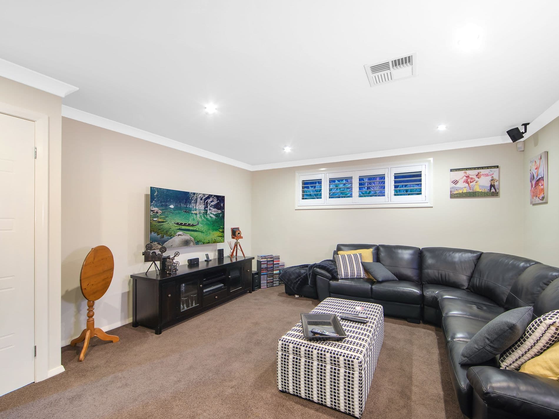 11 Crestview Place, Lisarow - Thumbnail 6