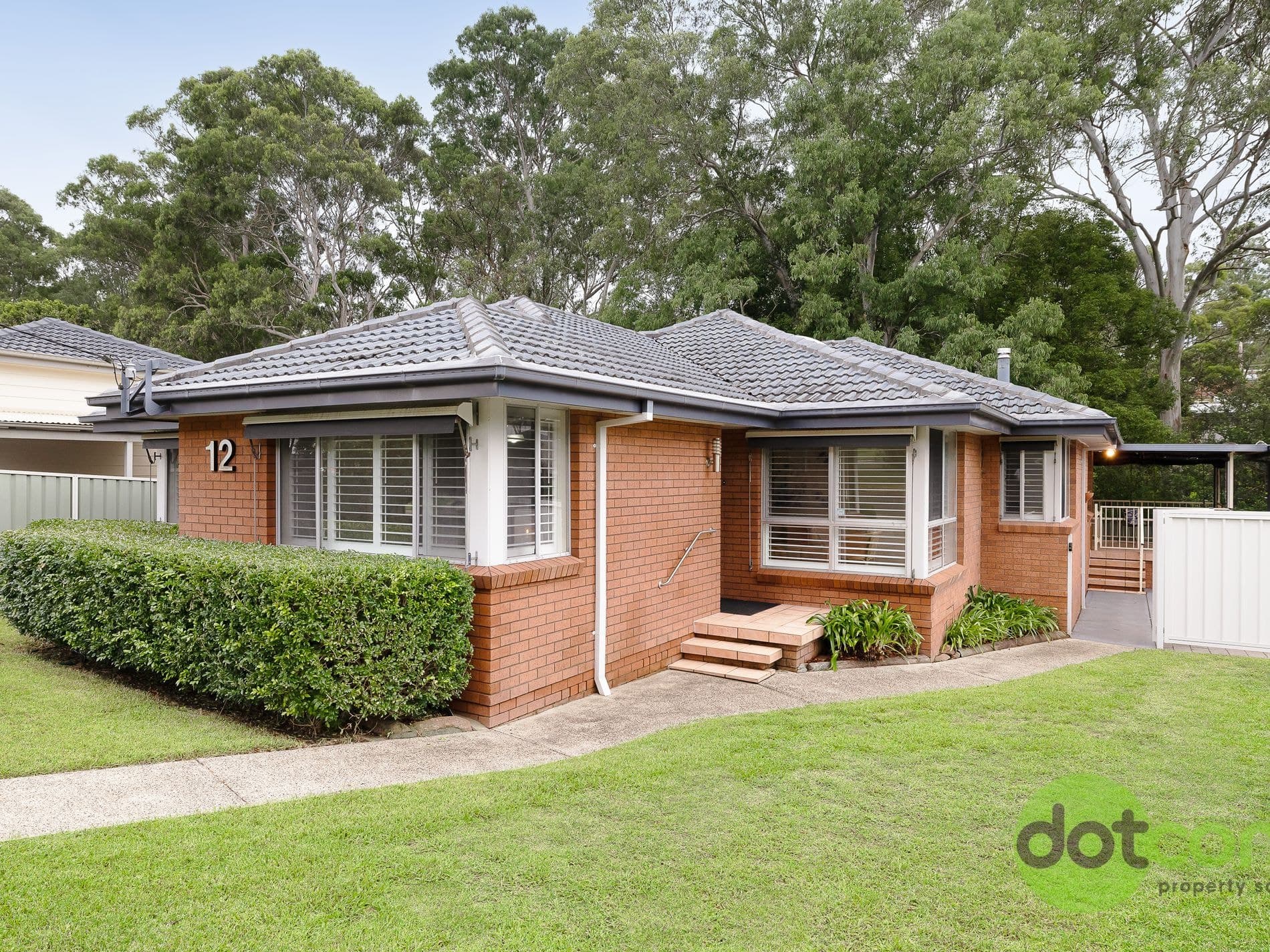 12 Jamboree Close, Fennell Bay - Thumbnail 2