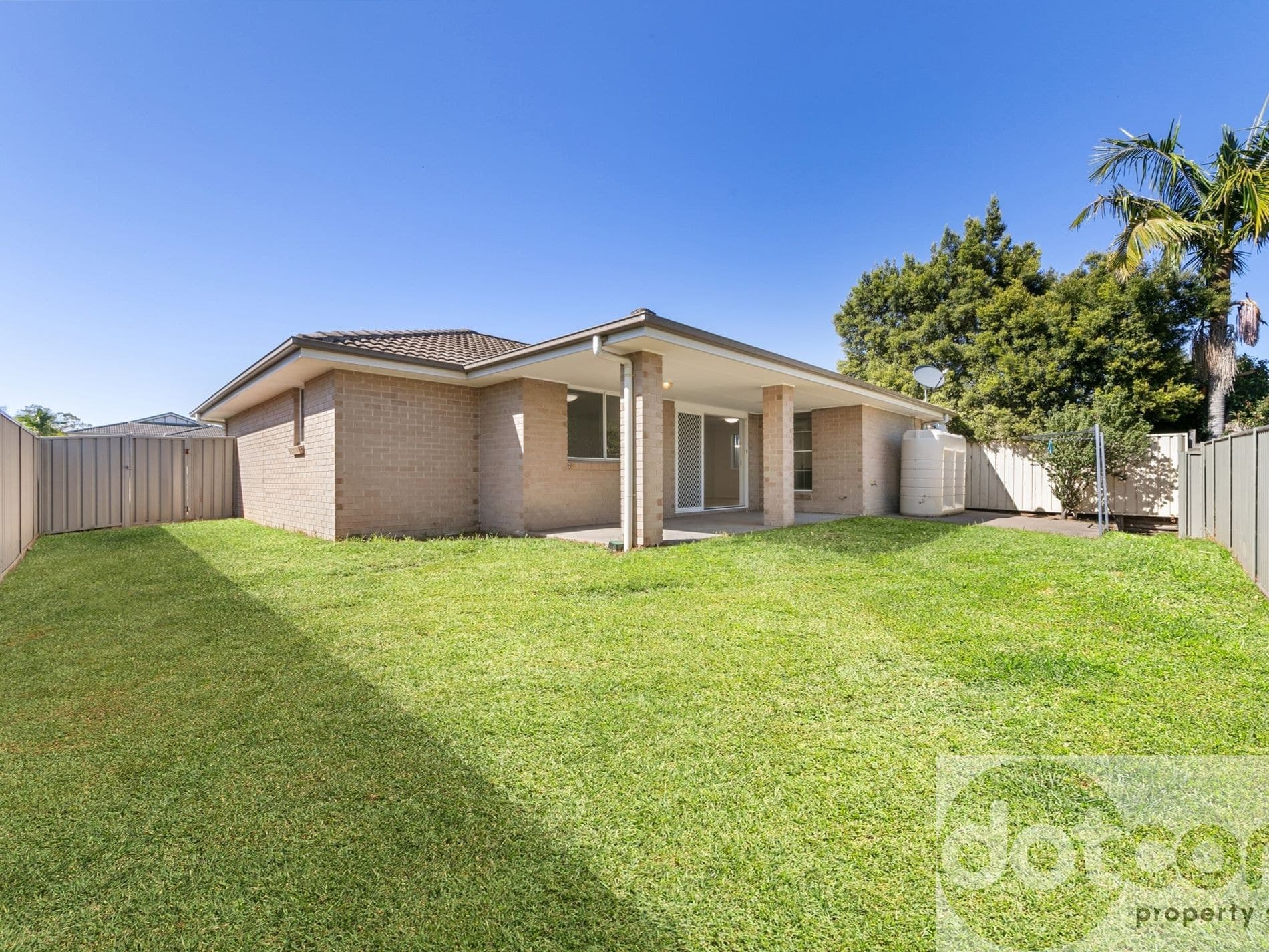 58 Georgia Drive, Hamlyn Terrace - Thumbnail 5