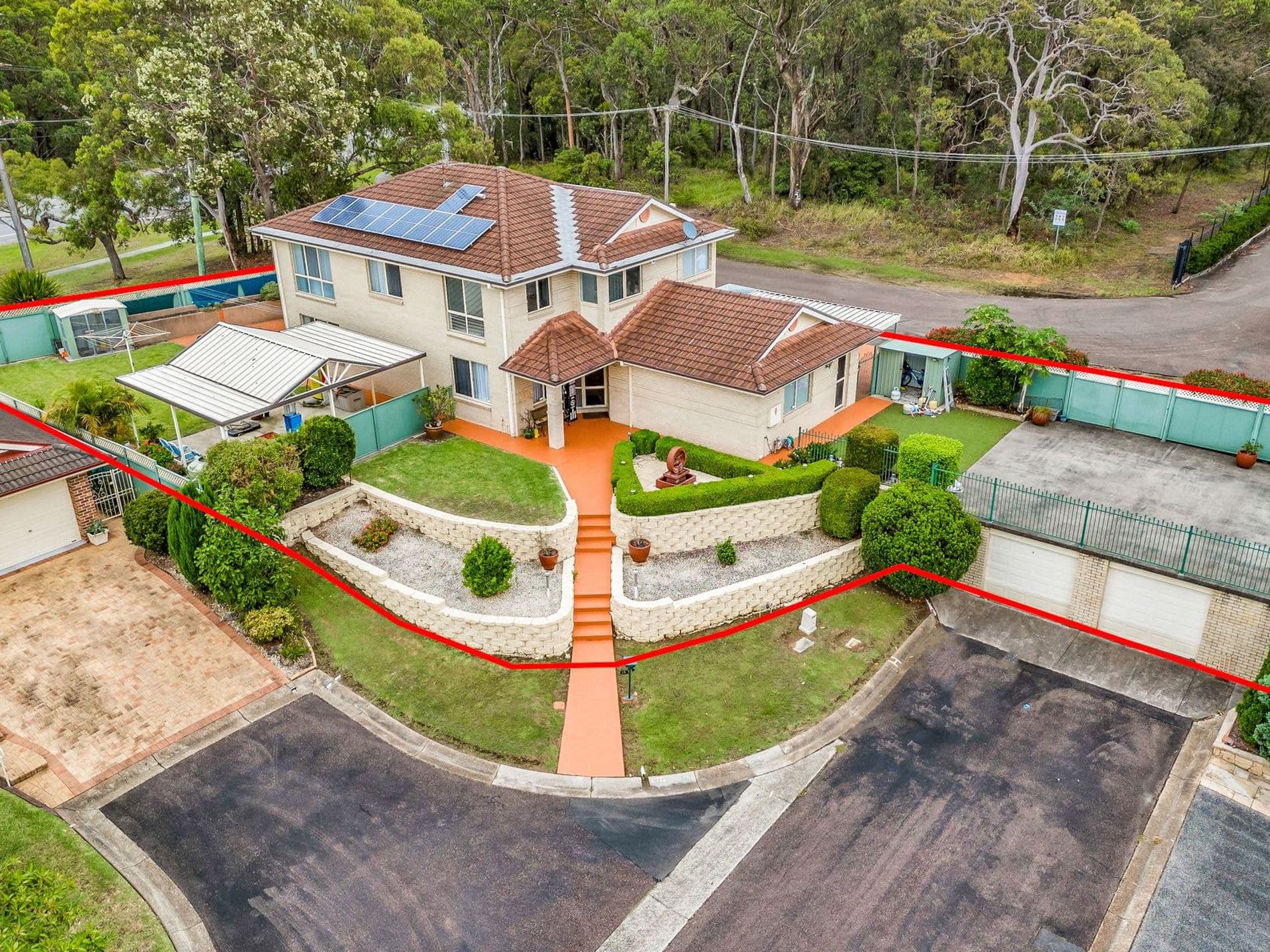 15 Rosewood Close, Garden Suburb - Image 1