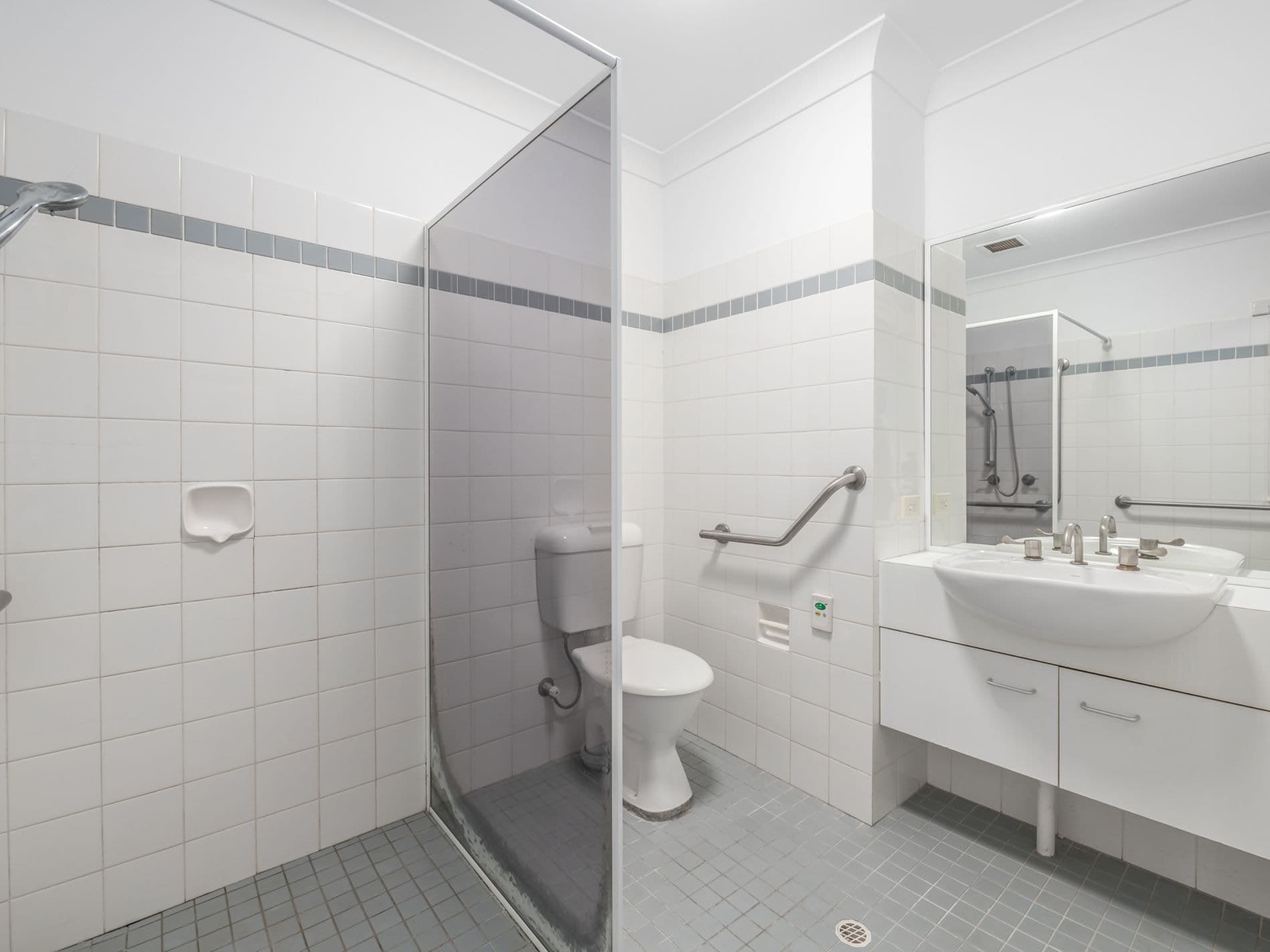 212 / 3 Violet Town Road, Mount Hutton - Thumbnail 2