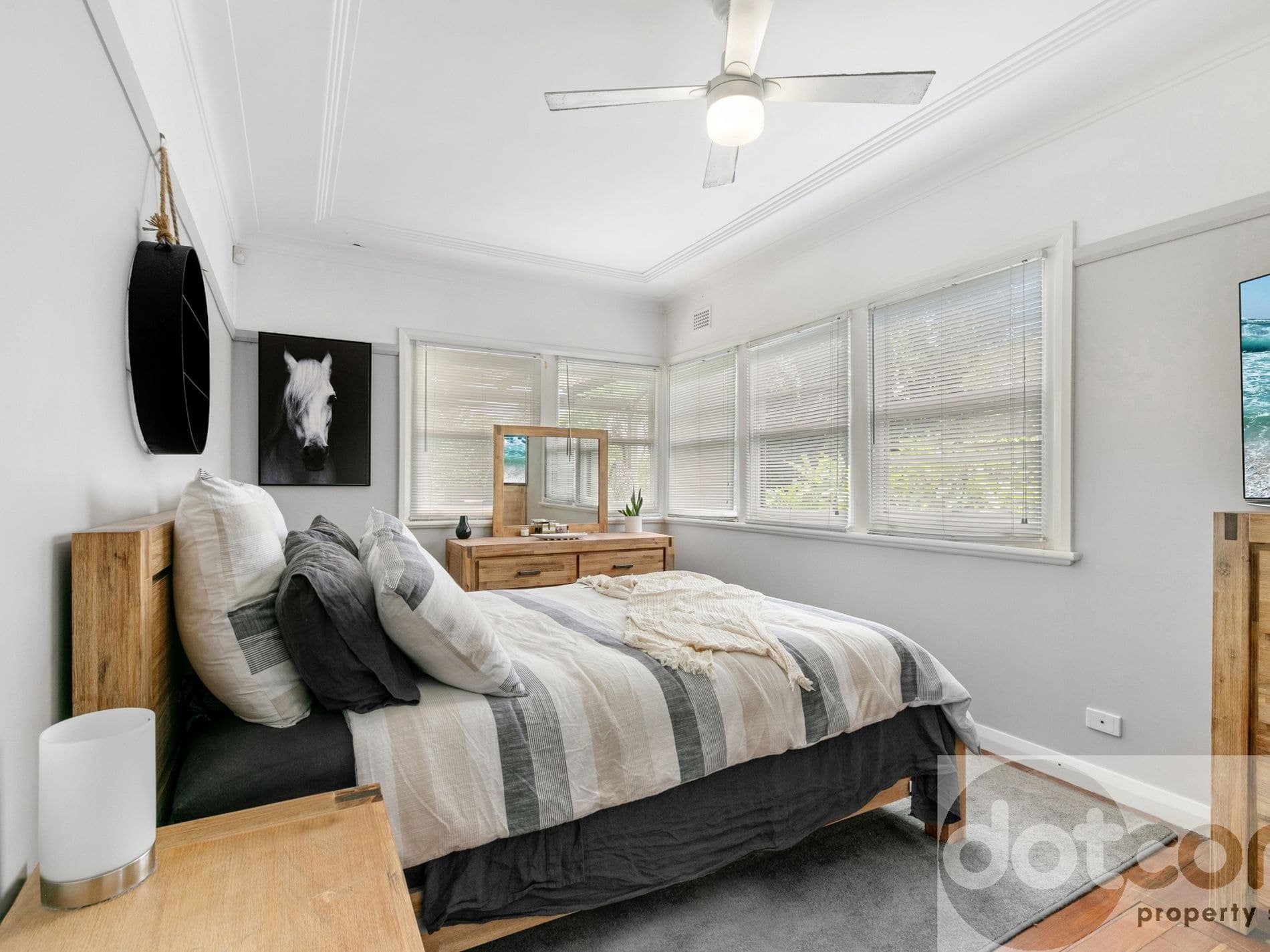 1 Kinarra Avenue, Wyoming - Thumbnail 5