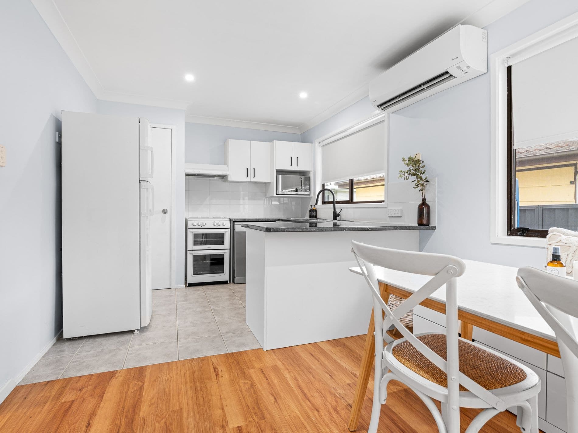 1B Inderan Avenue, Lake Haven, Lake Haven - Thumbnail 7