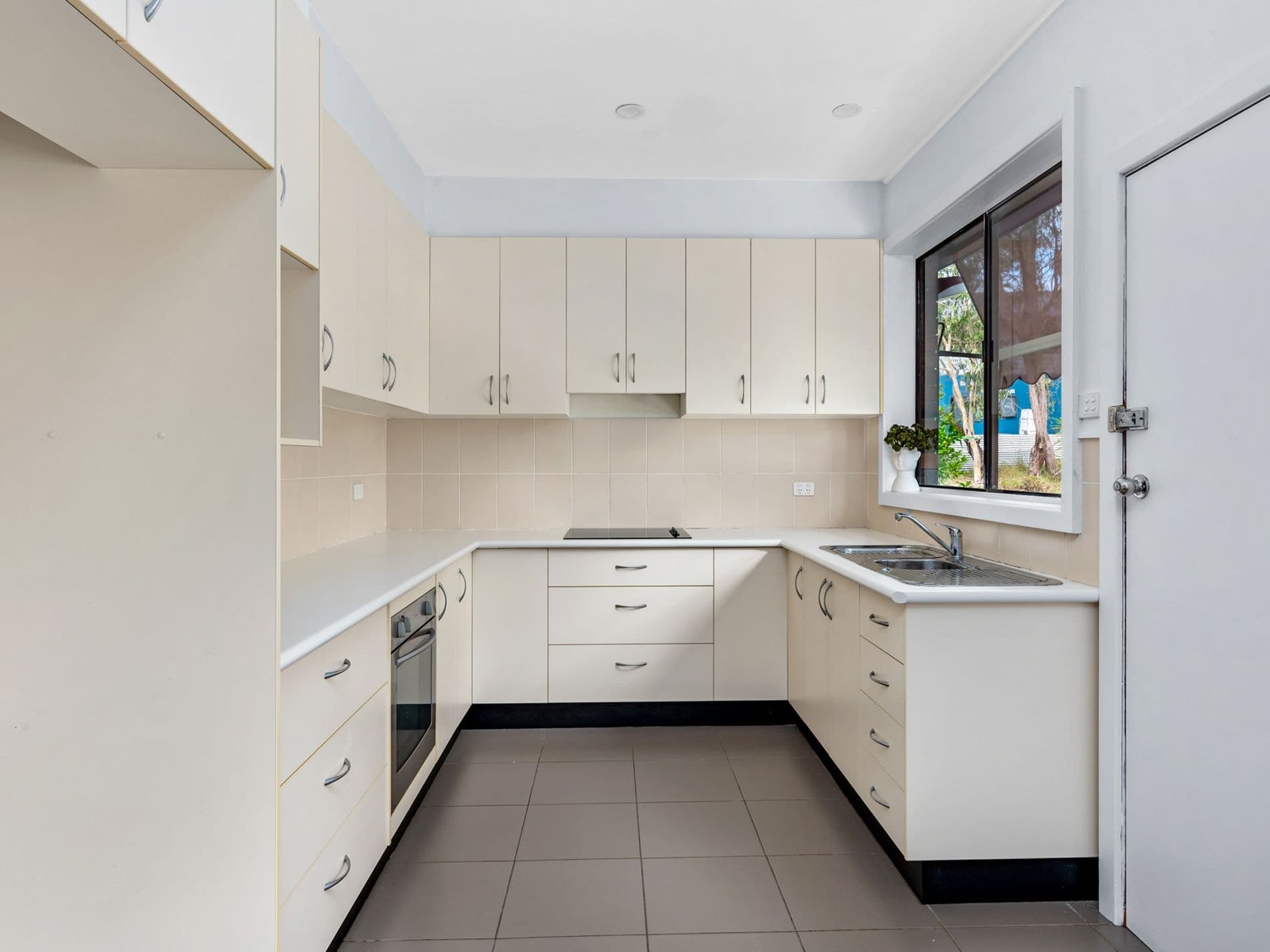 5 Newcastle Street, Morisset, Morisset - Thumbnail 4