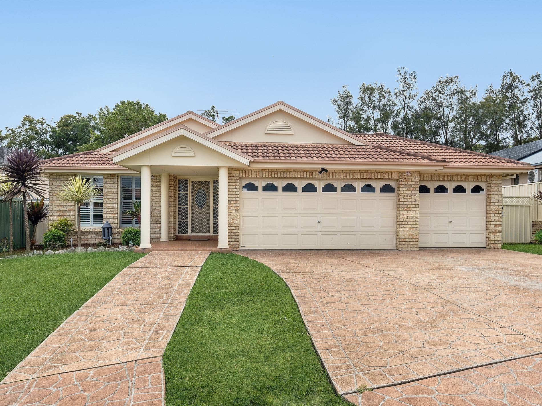 4 Kintyre Road, Hamlyn Terrace, Hamlyn Terrace - Image 1