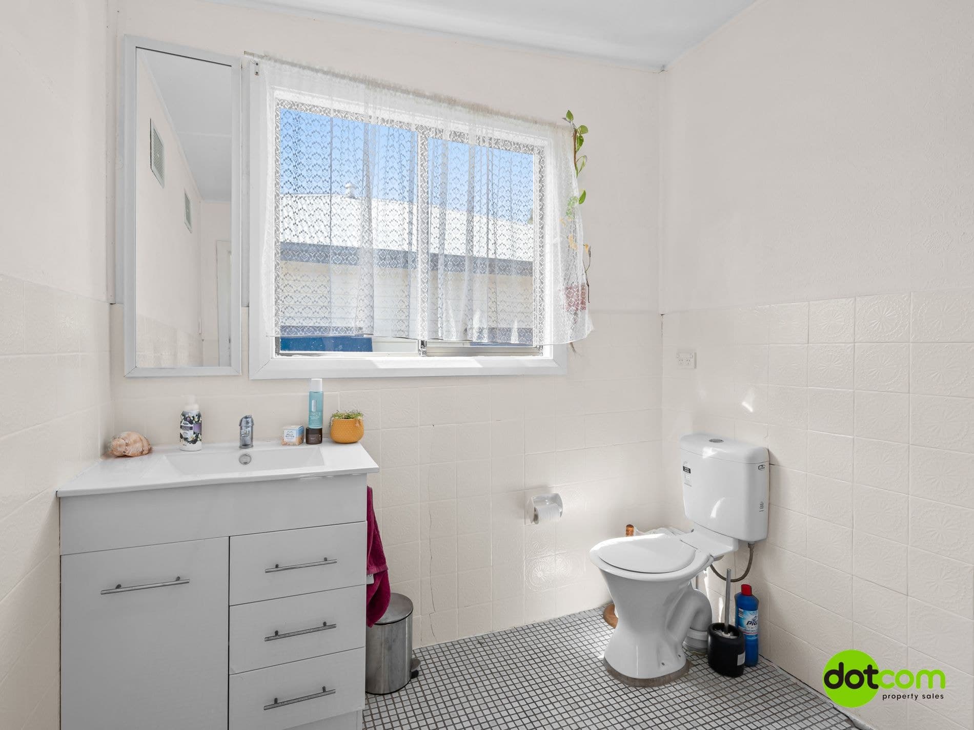 5 & 5A James Road, Toukley - Thumbnail 8