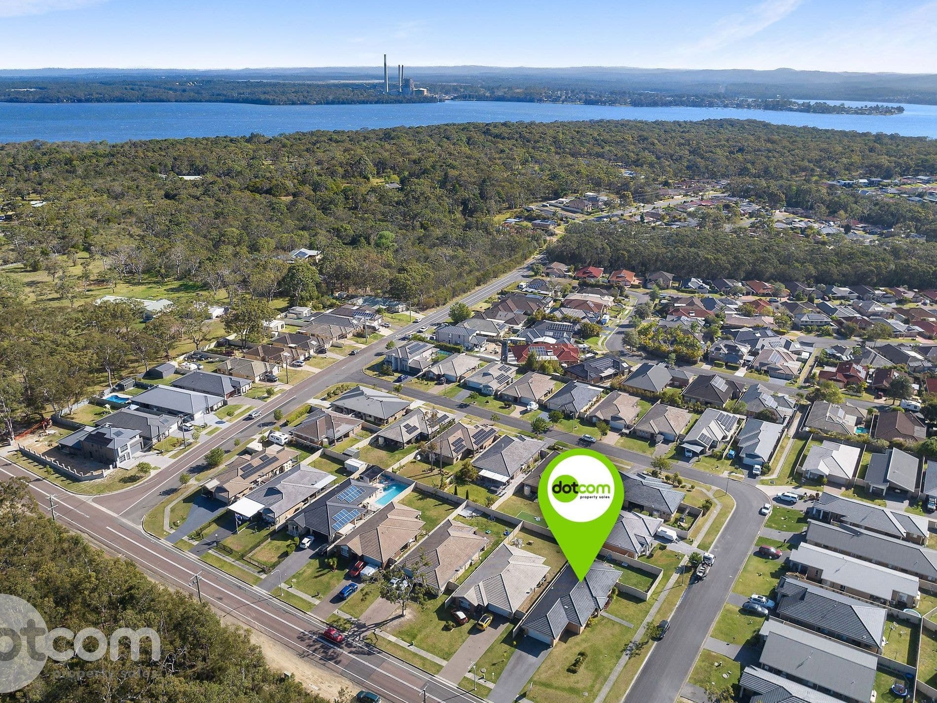 33 Summerland Road, Summerland Point - Image 1