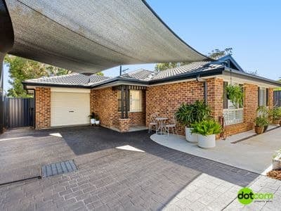18A Ocean Parade, Noraville - Image 1