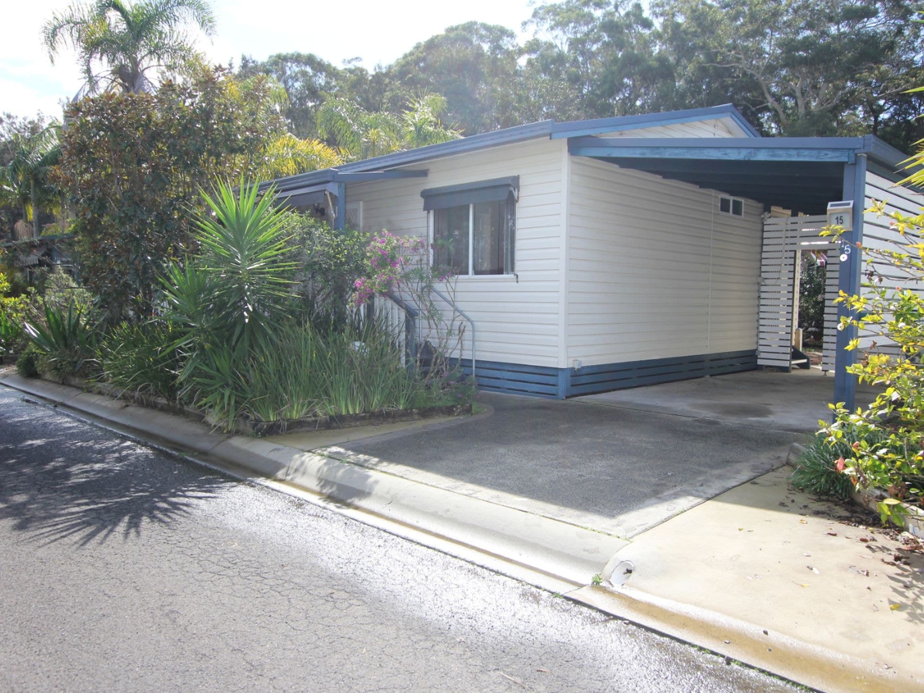 15 Duncan Sinclair Place, Kincumber - Image 1