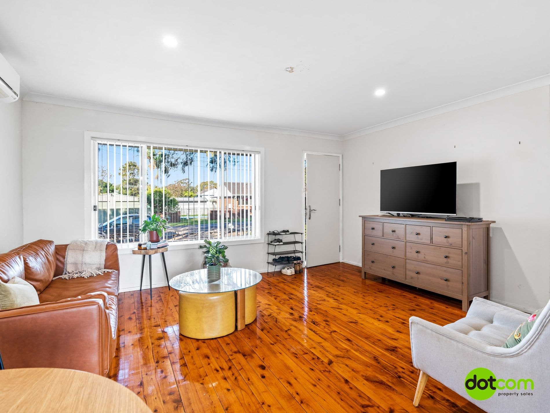 76 Fravent Street, Toukley - Thumbnail 2