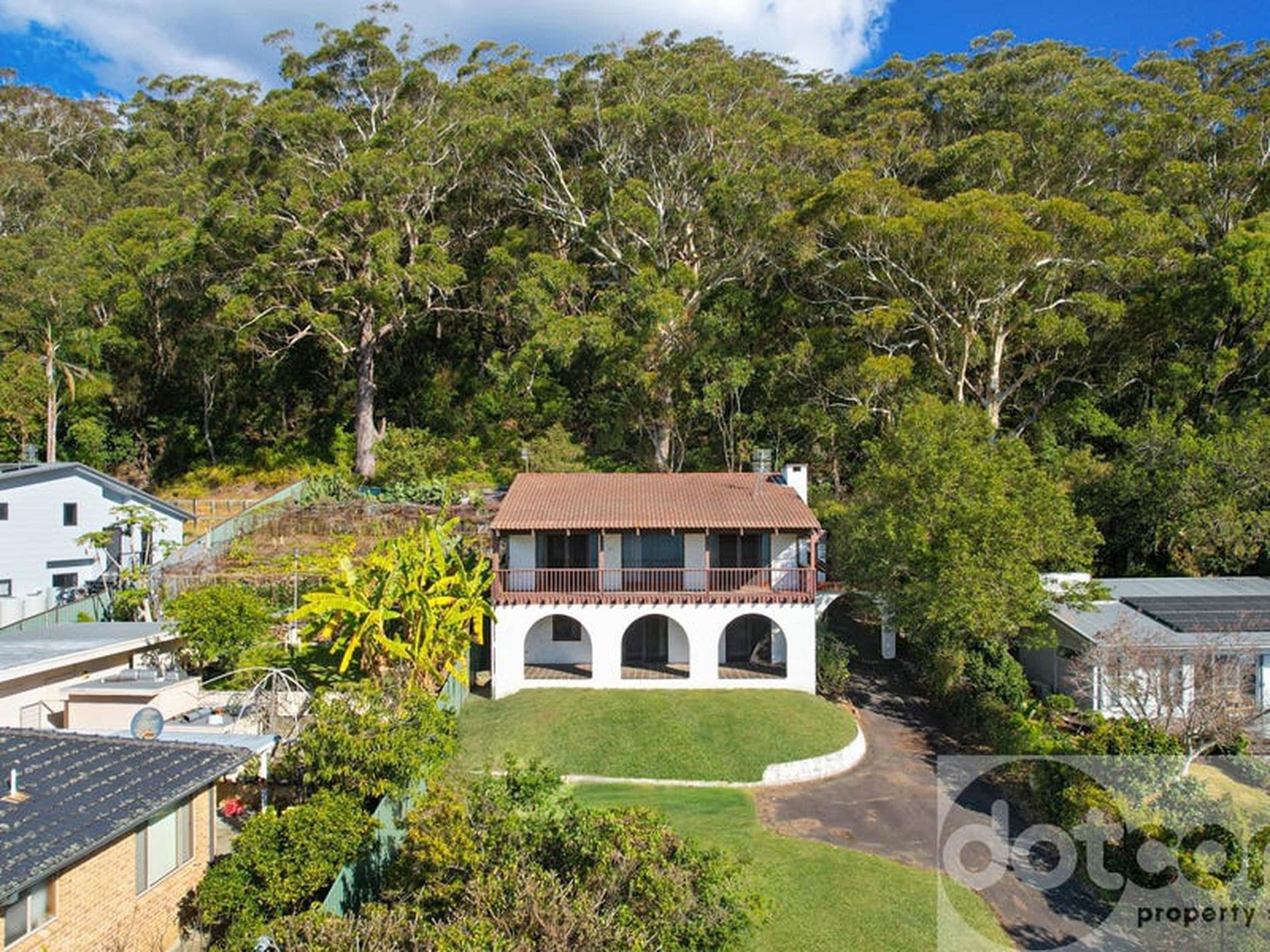 409 Orange Grove Road, Blackwall - Thumbnail 2