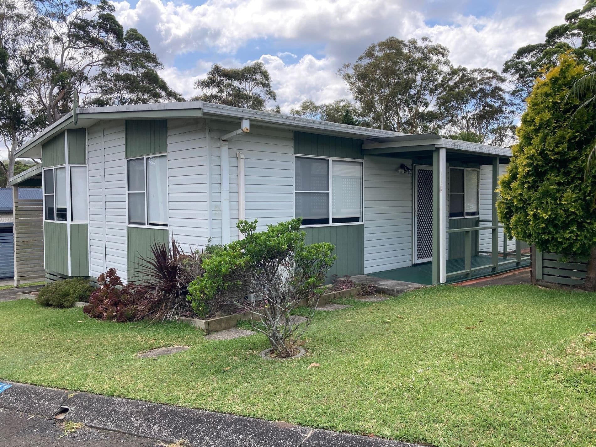 211 George Worgan Place, Kincumber - Thumbnail 2