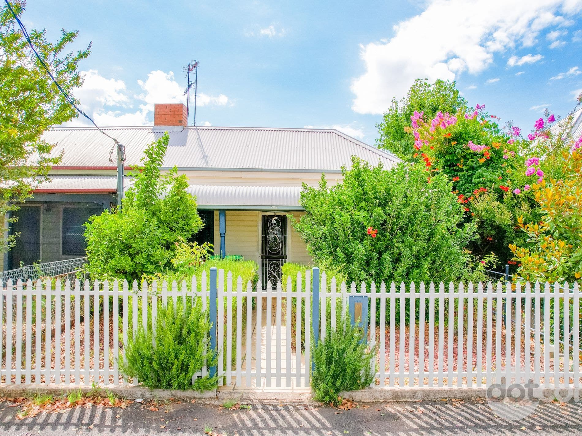 260 Brisbane Street, Dubbo - Image 1