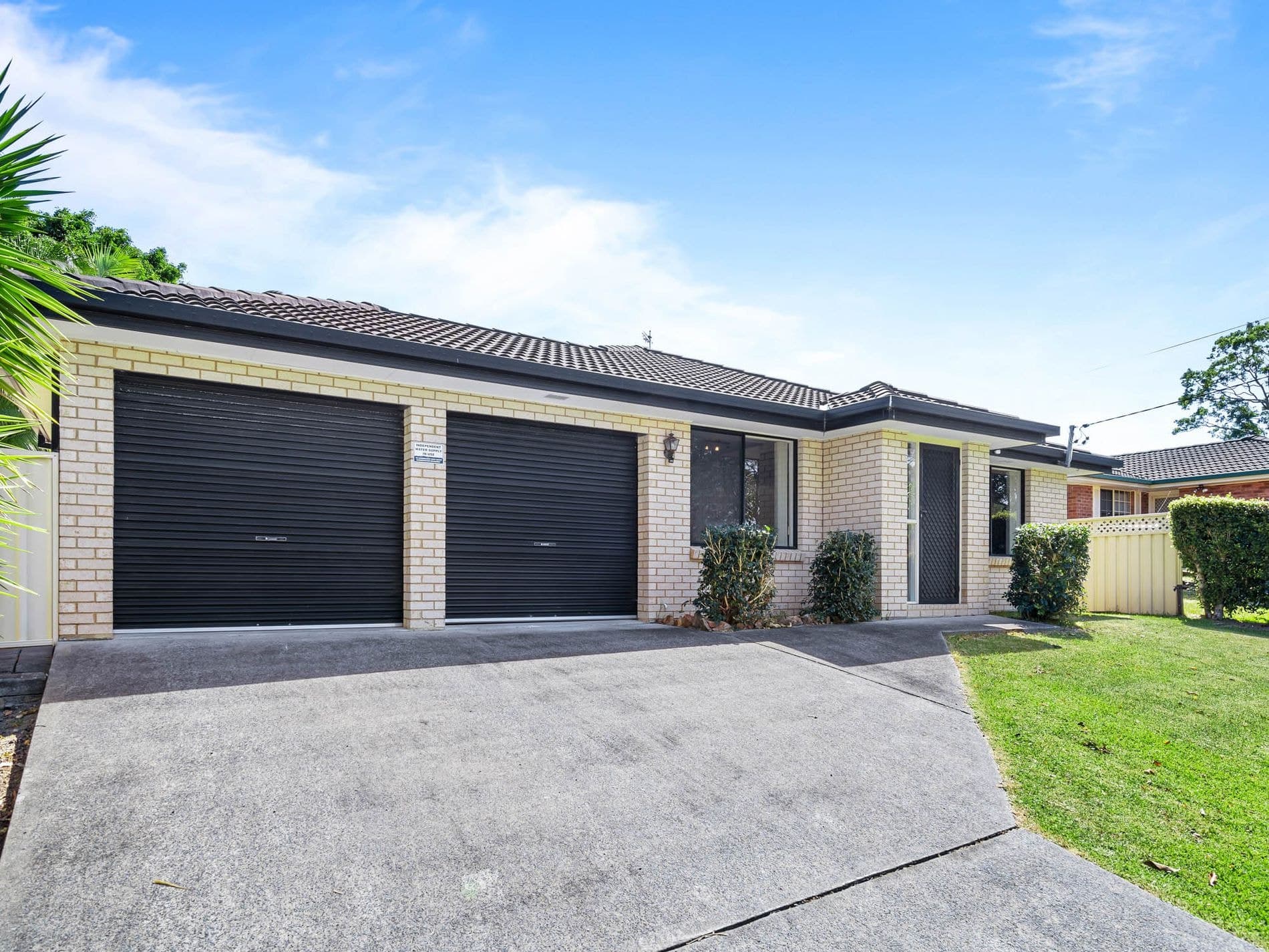 43 Scenic Circle, Budgewoi - Image 1