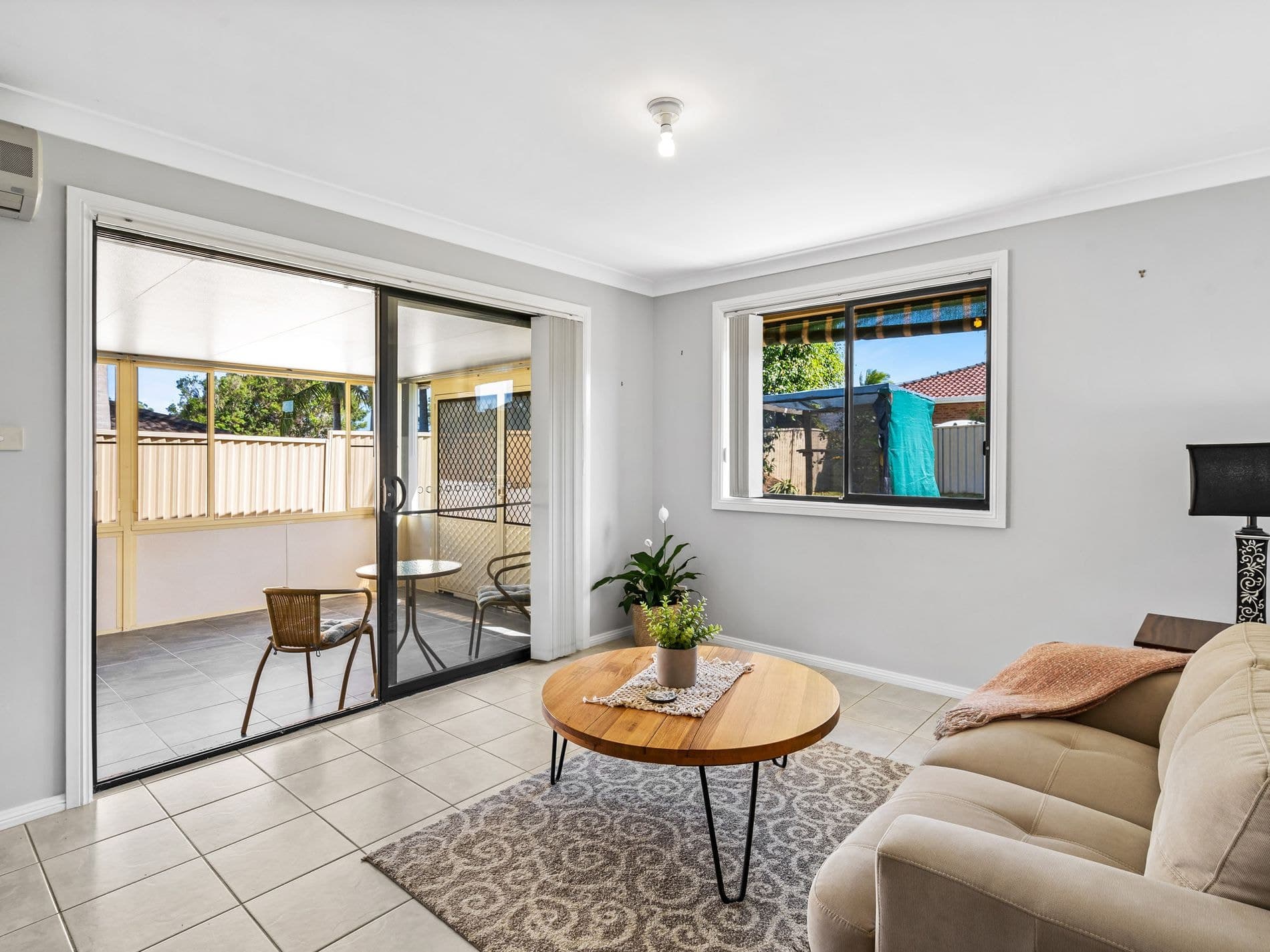 43 Scenic Circle, Budgewoi - Thumbnail 2