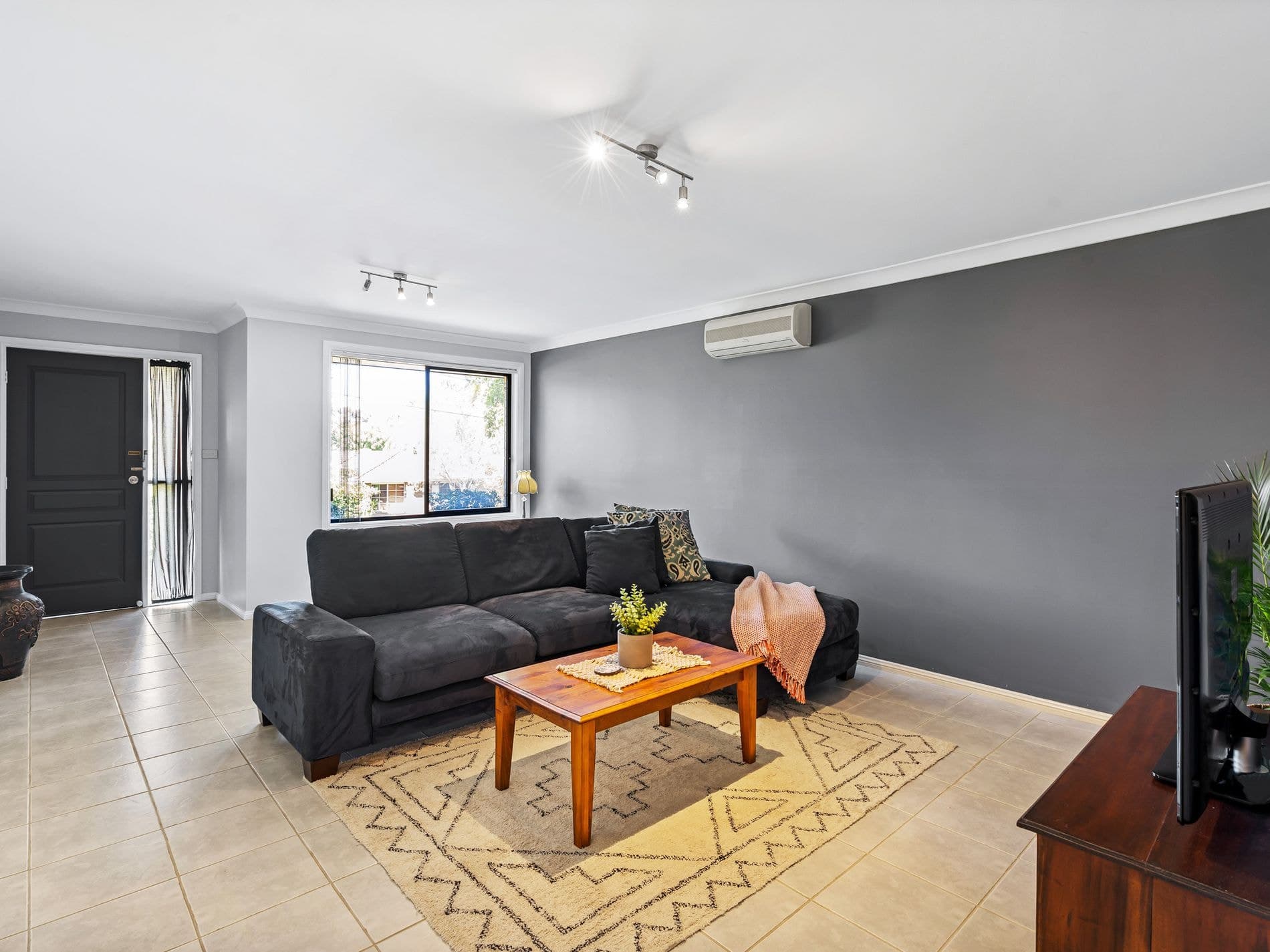 43 Scenic Circle, Budgewoi - Thumbnail 4