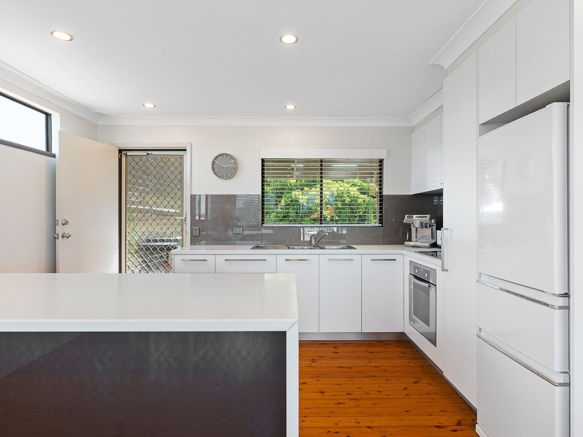 32 Middlesex Avenue, Gorokan - Thumbnail 3