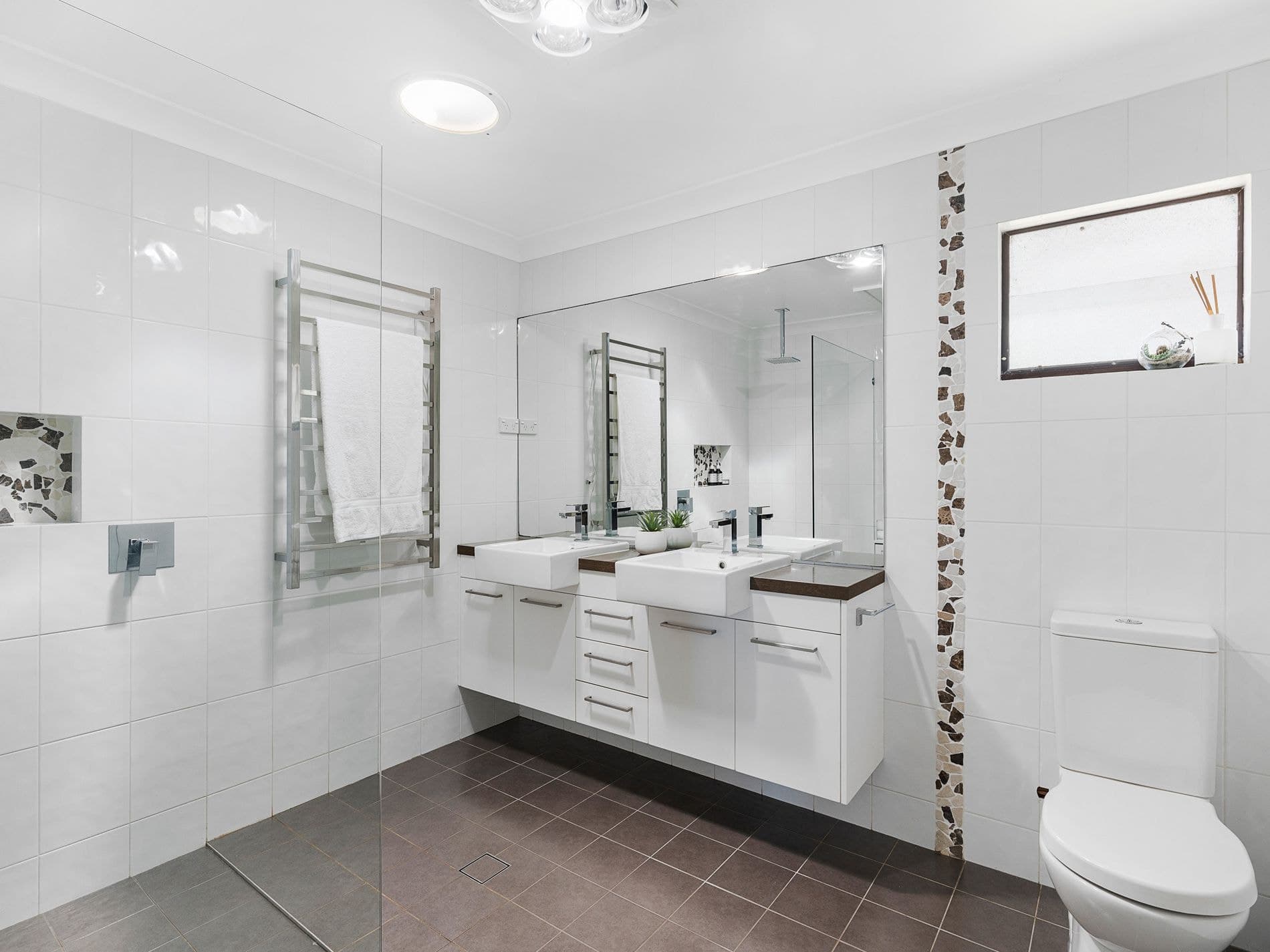 32 Middlesex Avenue, Gorokan - Thumbnail 7