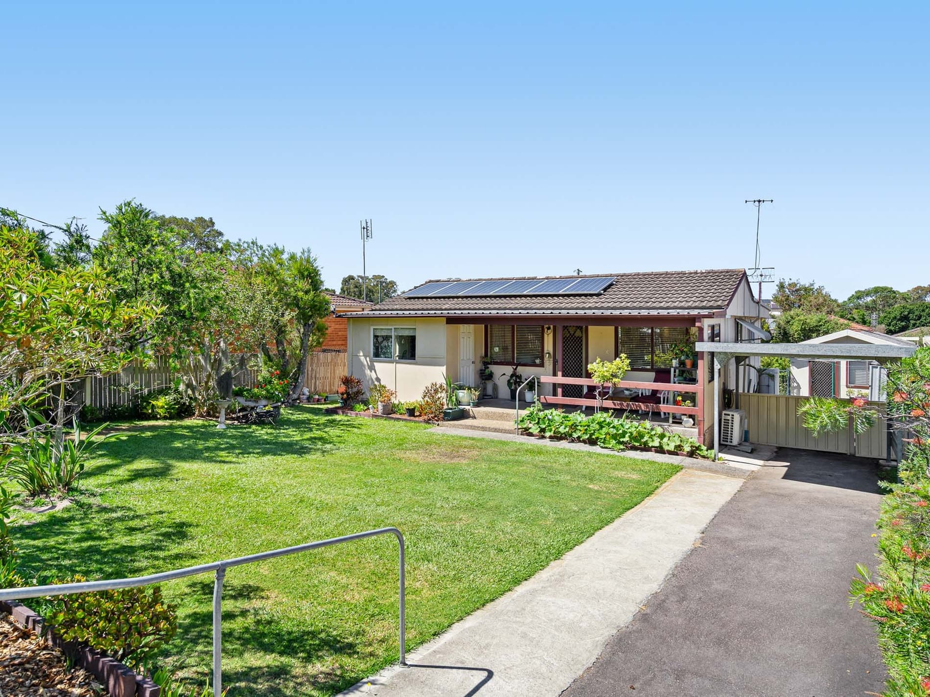 104 Wallarah Road, Gorokan - Image 1