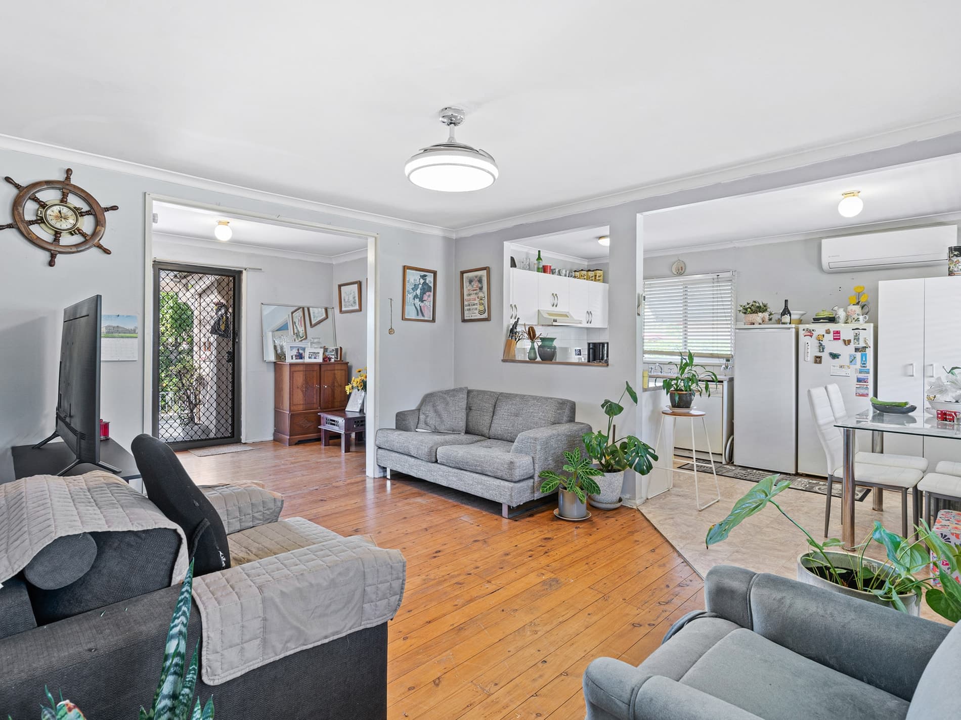 104 Wallarah Road, Gorokan - Thumbnail 3