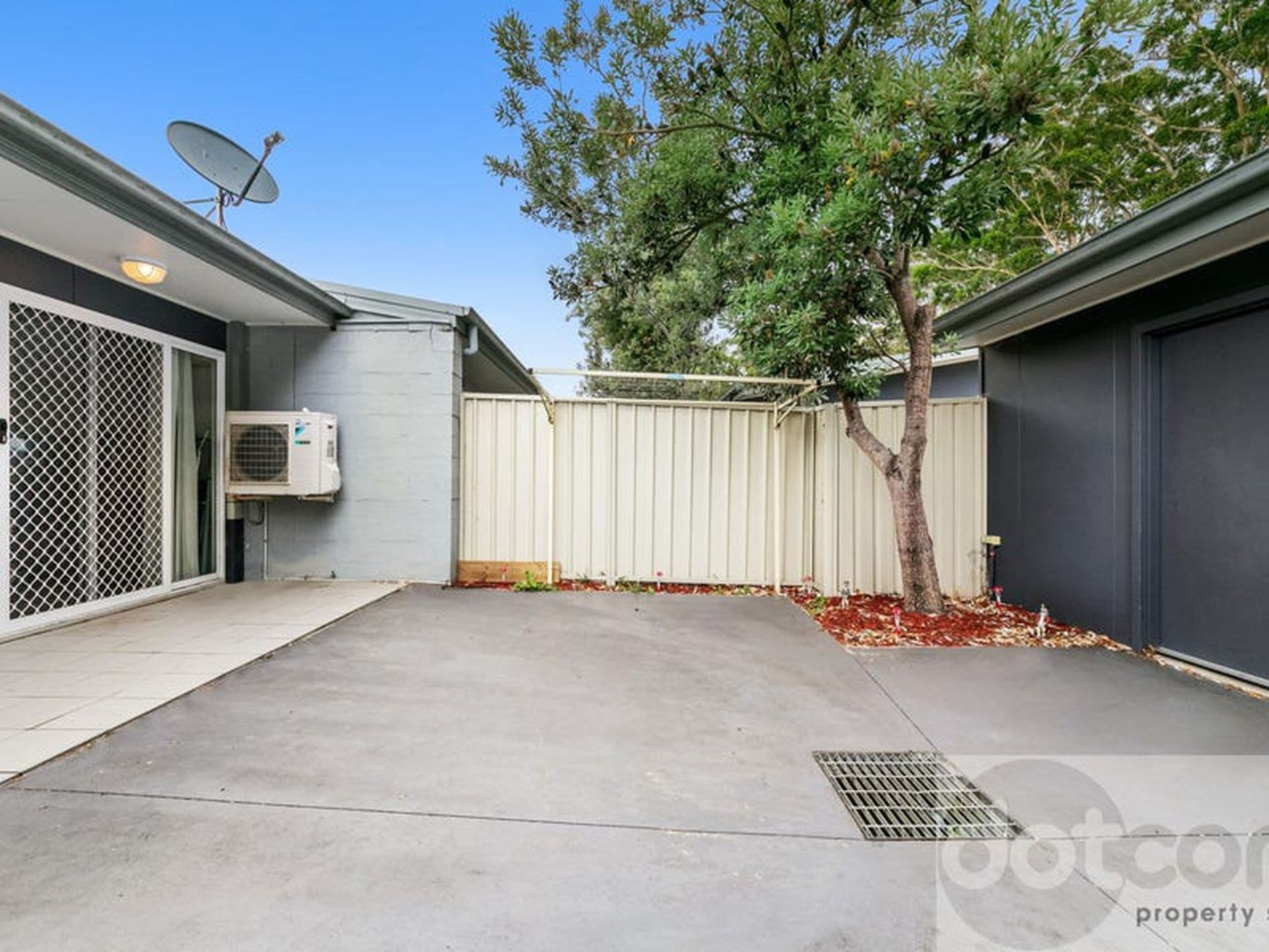1 / 1A Woodbury Park Drive, Mardi - Thumbnail 4