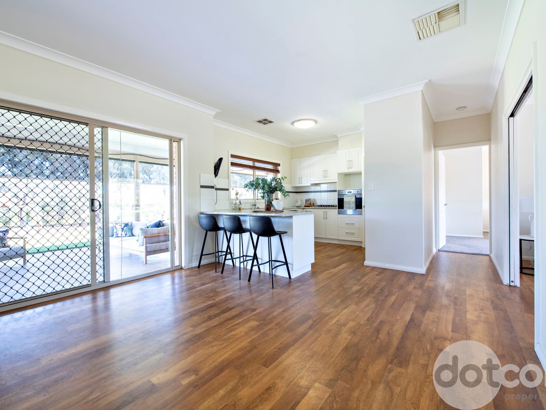 4 John Roach Close, Dubbo - Thumbnail 7