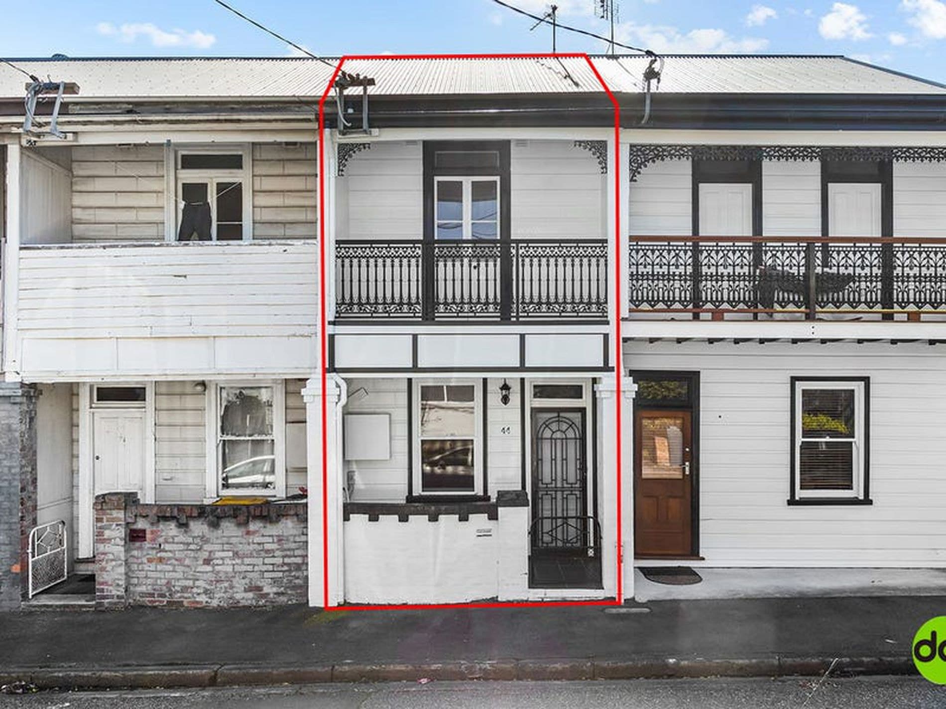 44 Railway Street, Cooks Hill - Image 1