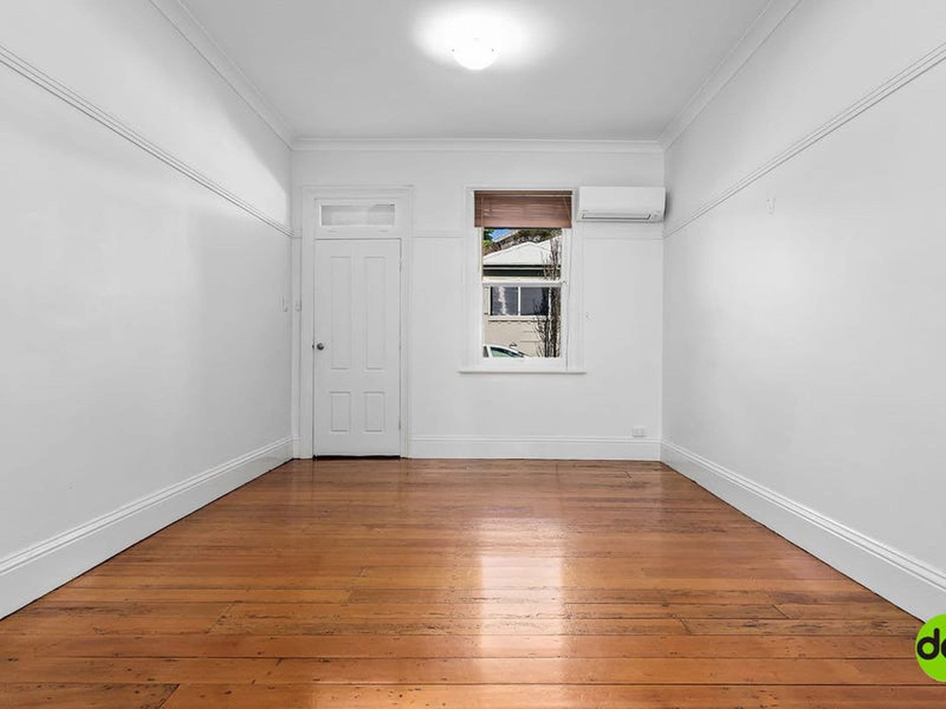 44 Railway Street, Cooks Hill - Thumbnail 6