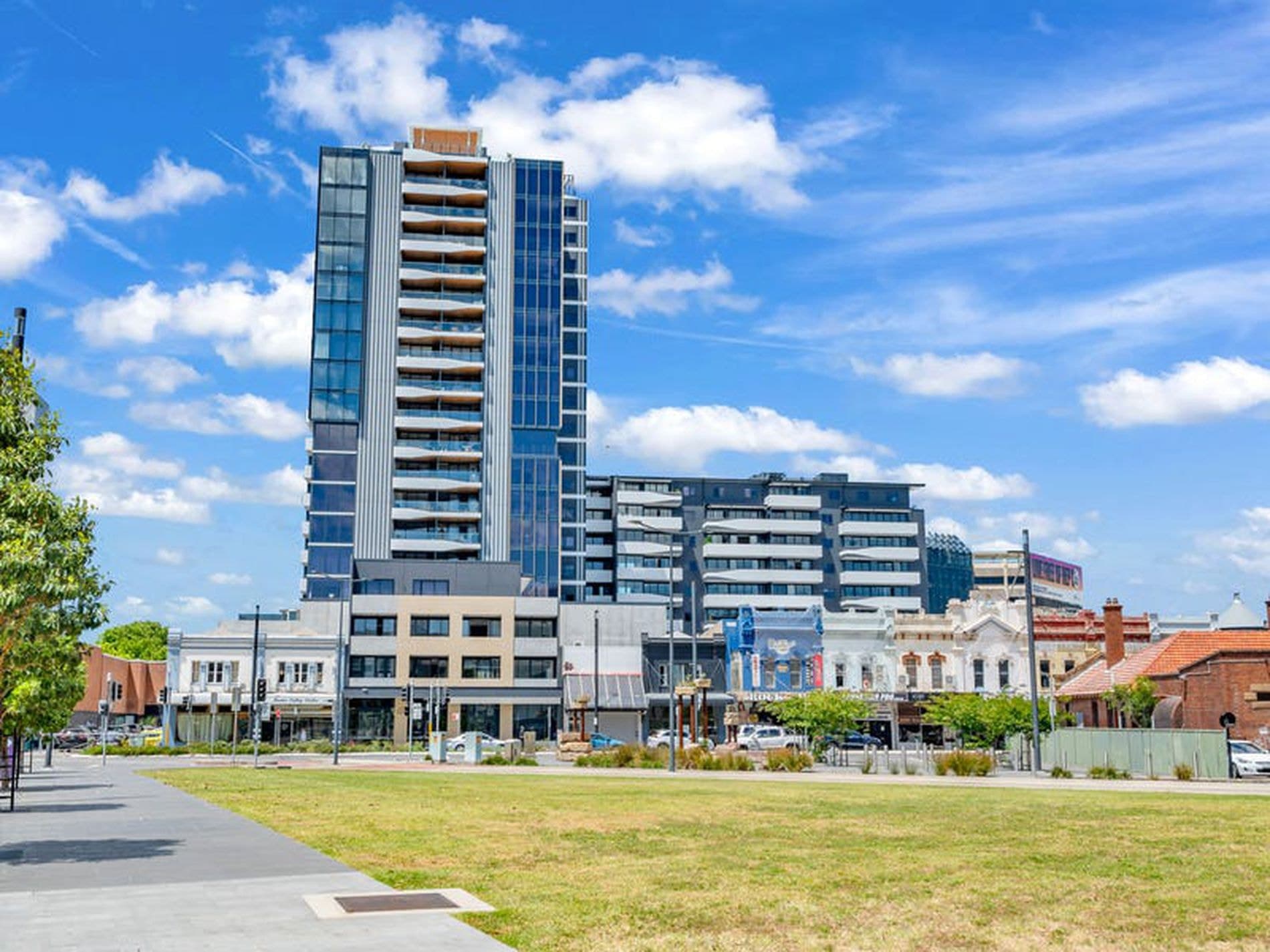 310 / 386 King Street, Newcastle - Image 1