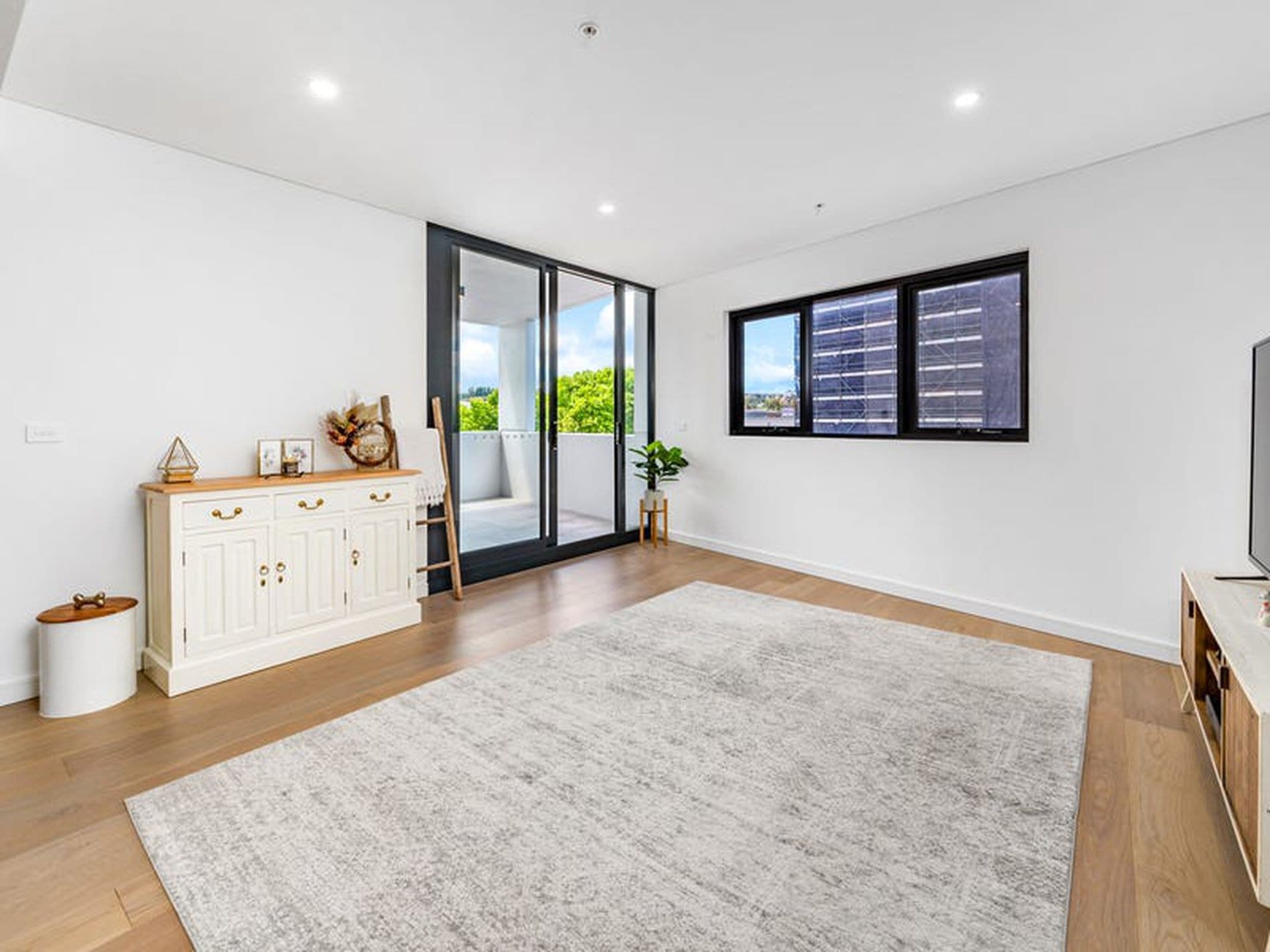 310 / 386 King Street, Newcastle - Thumbnail 6