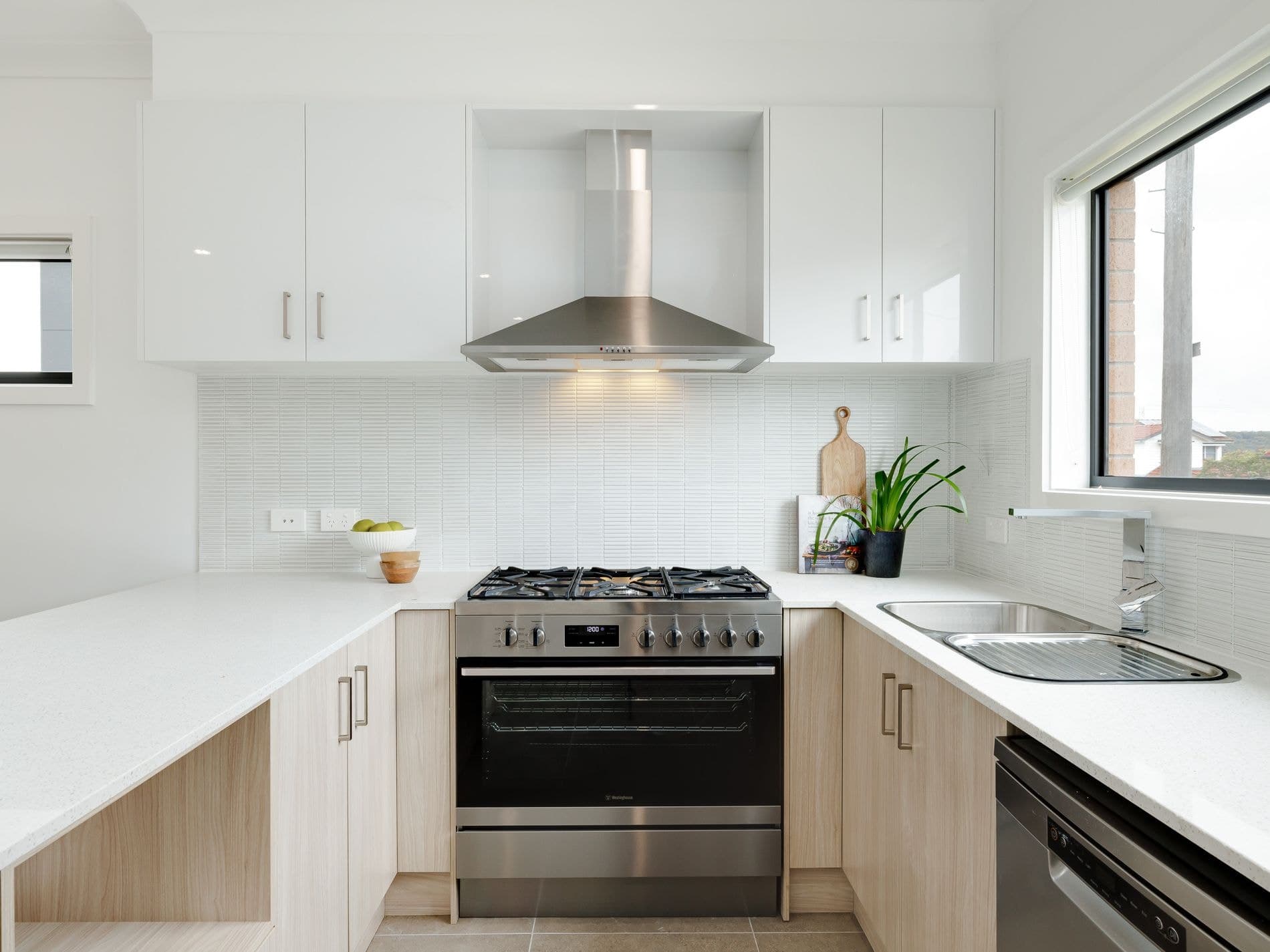 1 / 27 Arthur Street, North Lambton - Thumbnail 2