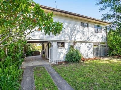 22 Coorabin Street, Gorokan - Image 1