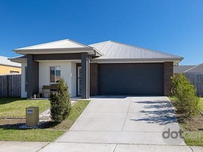 48 Avondale Drive, Thornton - Image 1
