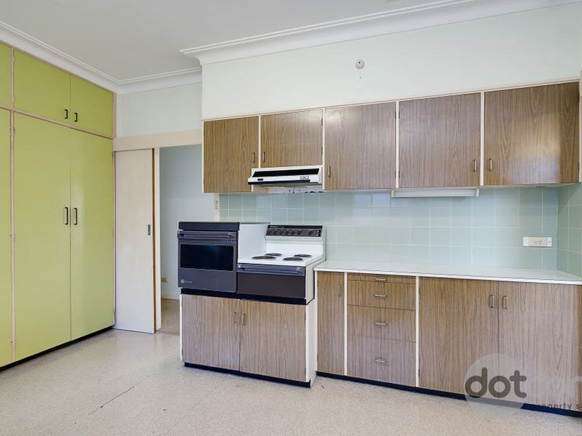 12 Kendall Street, Charlestown - Thumbnail 6