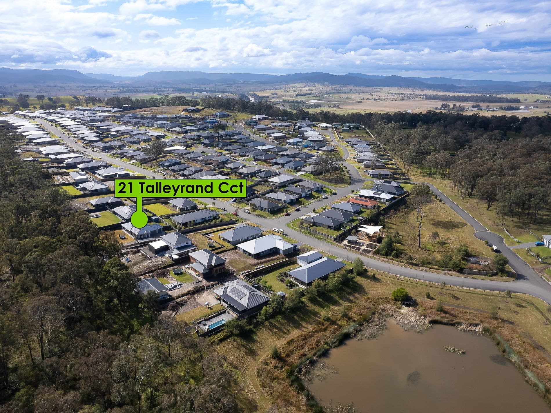 21 Talleyrand Circuit, Greta - Thumbnail 4